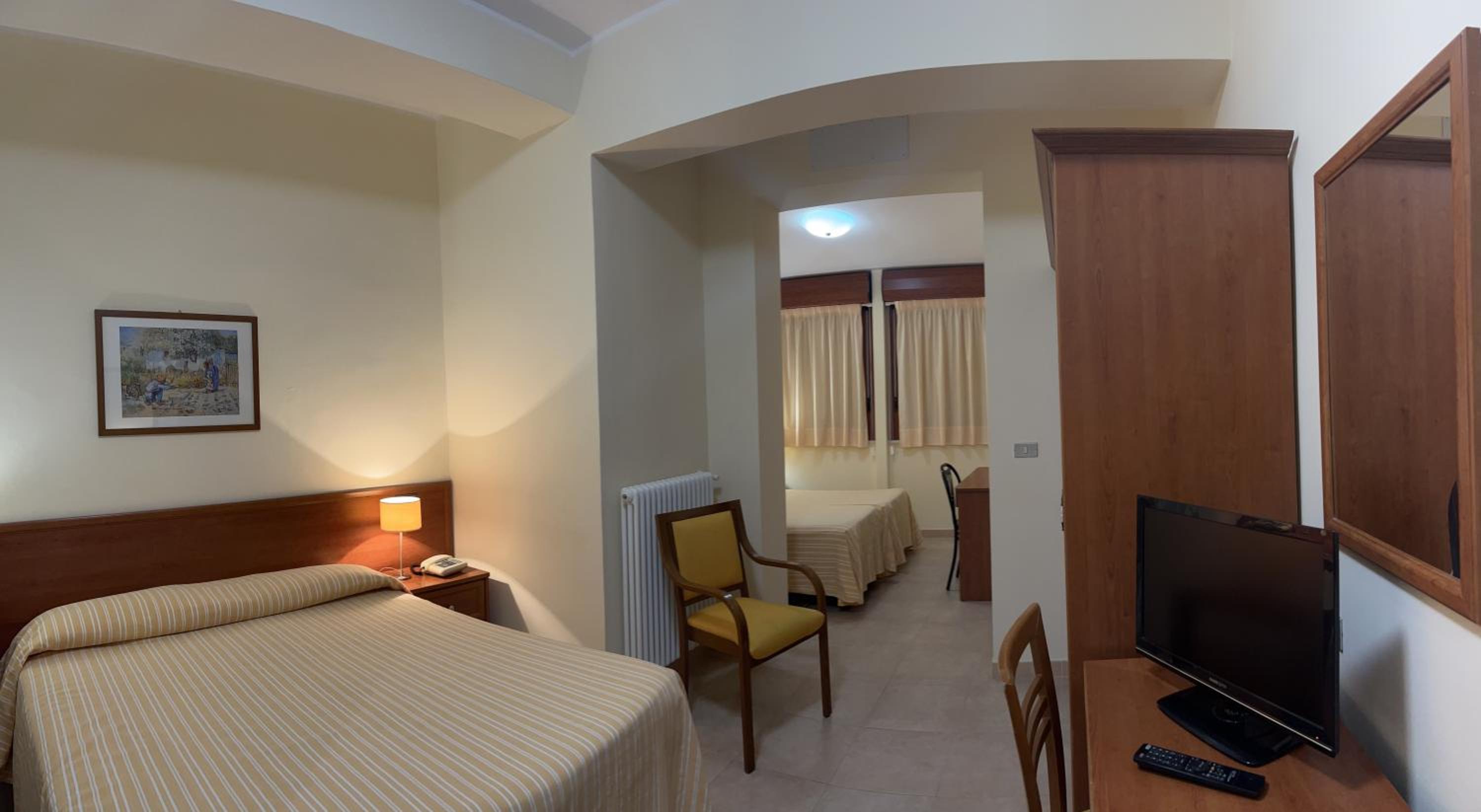 Standard Quadruple Room