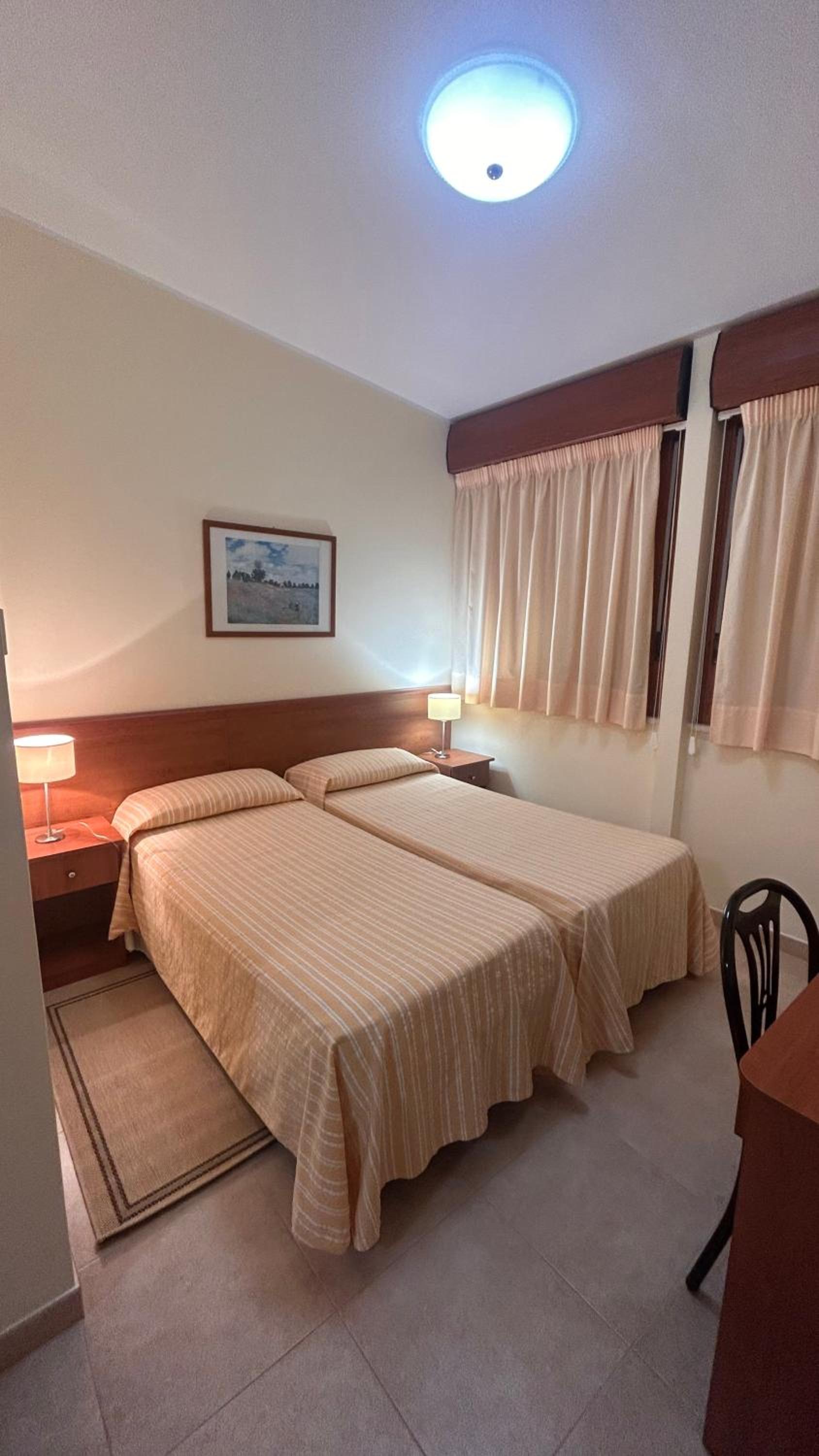 Standard Quadruple Room - Photo 2