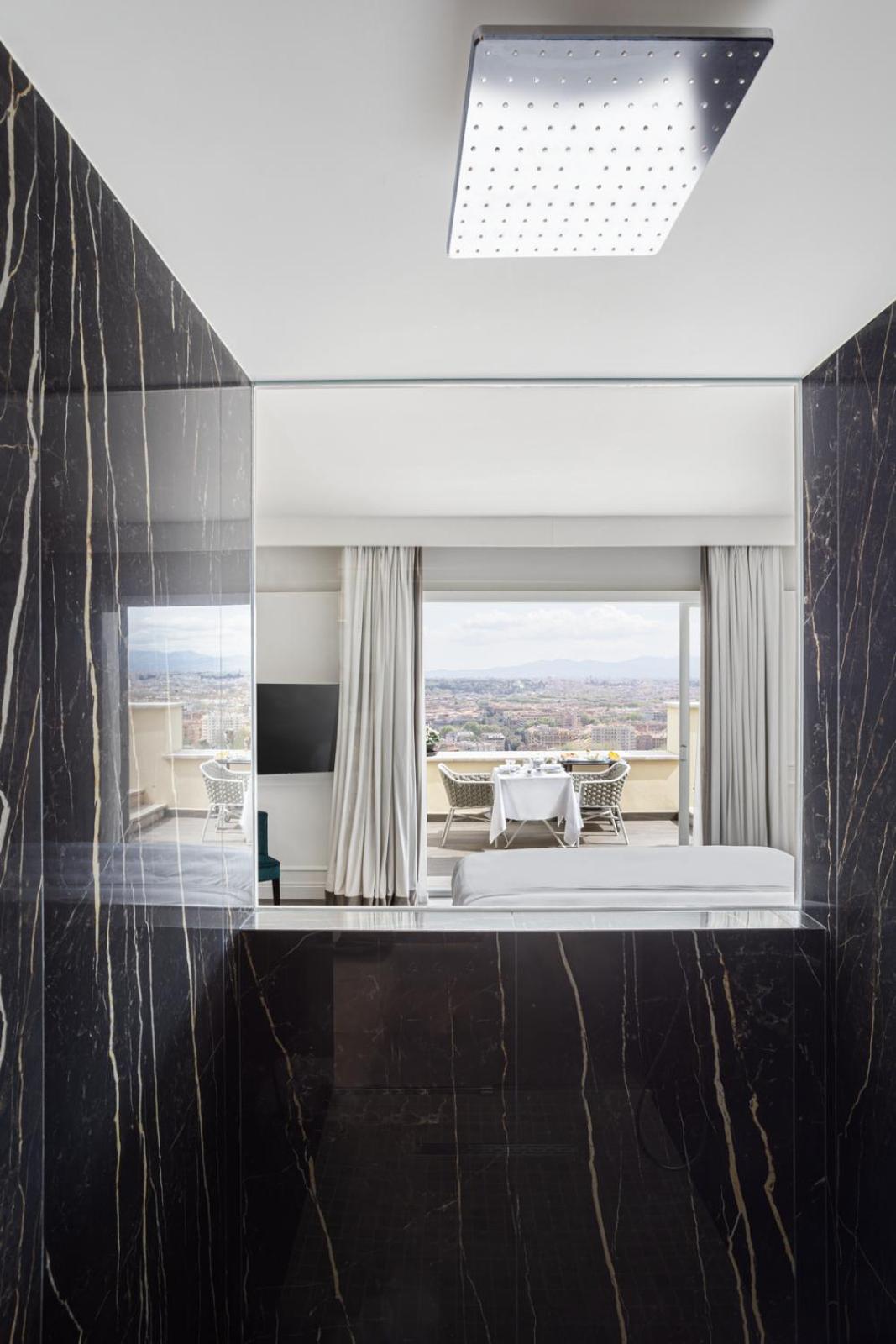 Junior Suite With Balcony photo 2