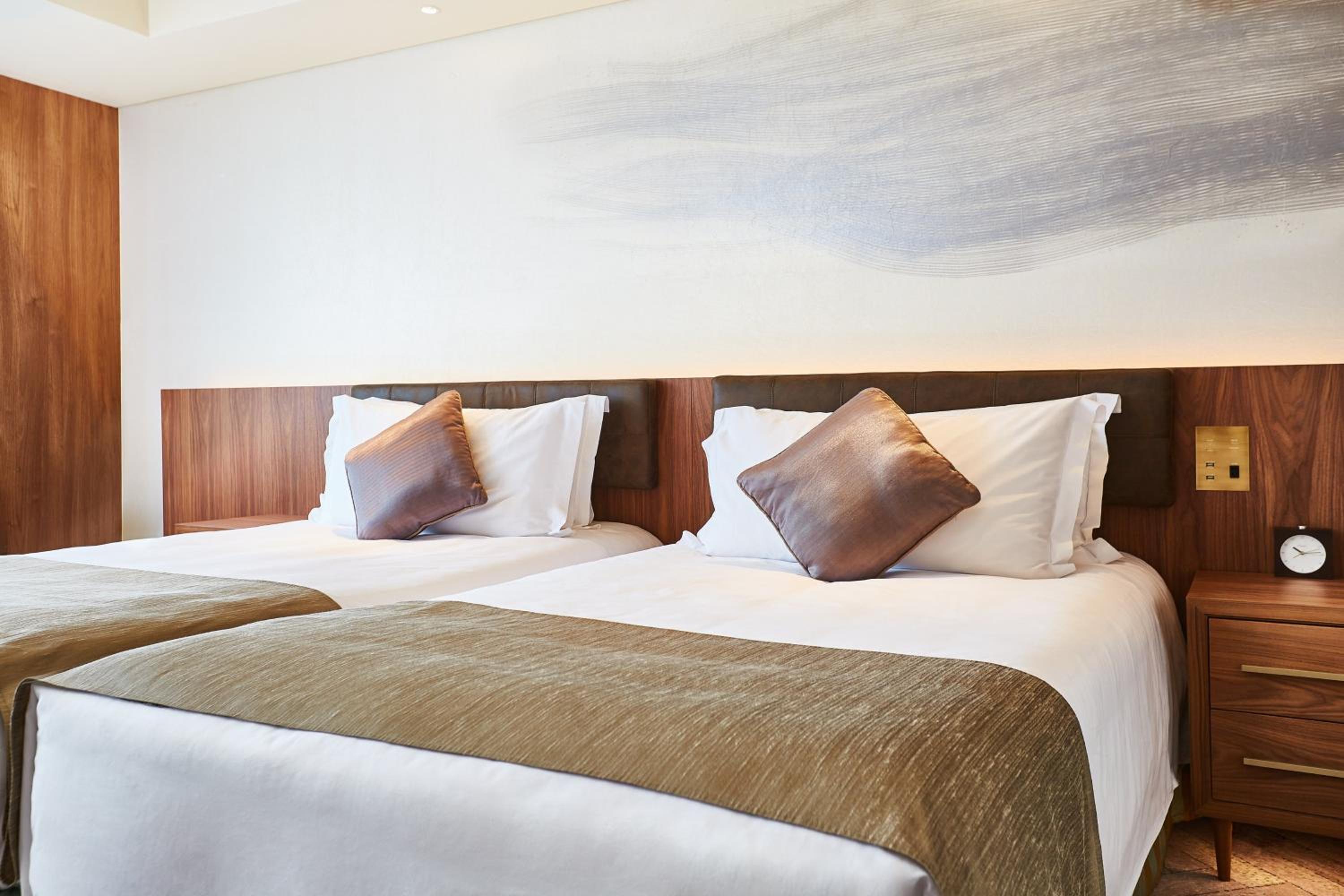 Premium Twin Room with Bay View