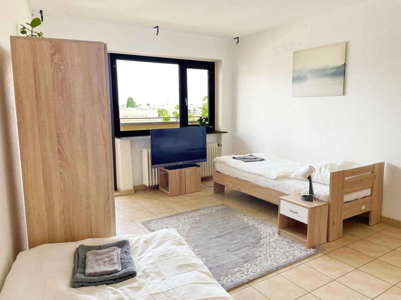 Three-Bedroom Apartment photo 1