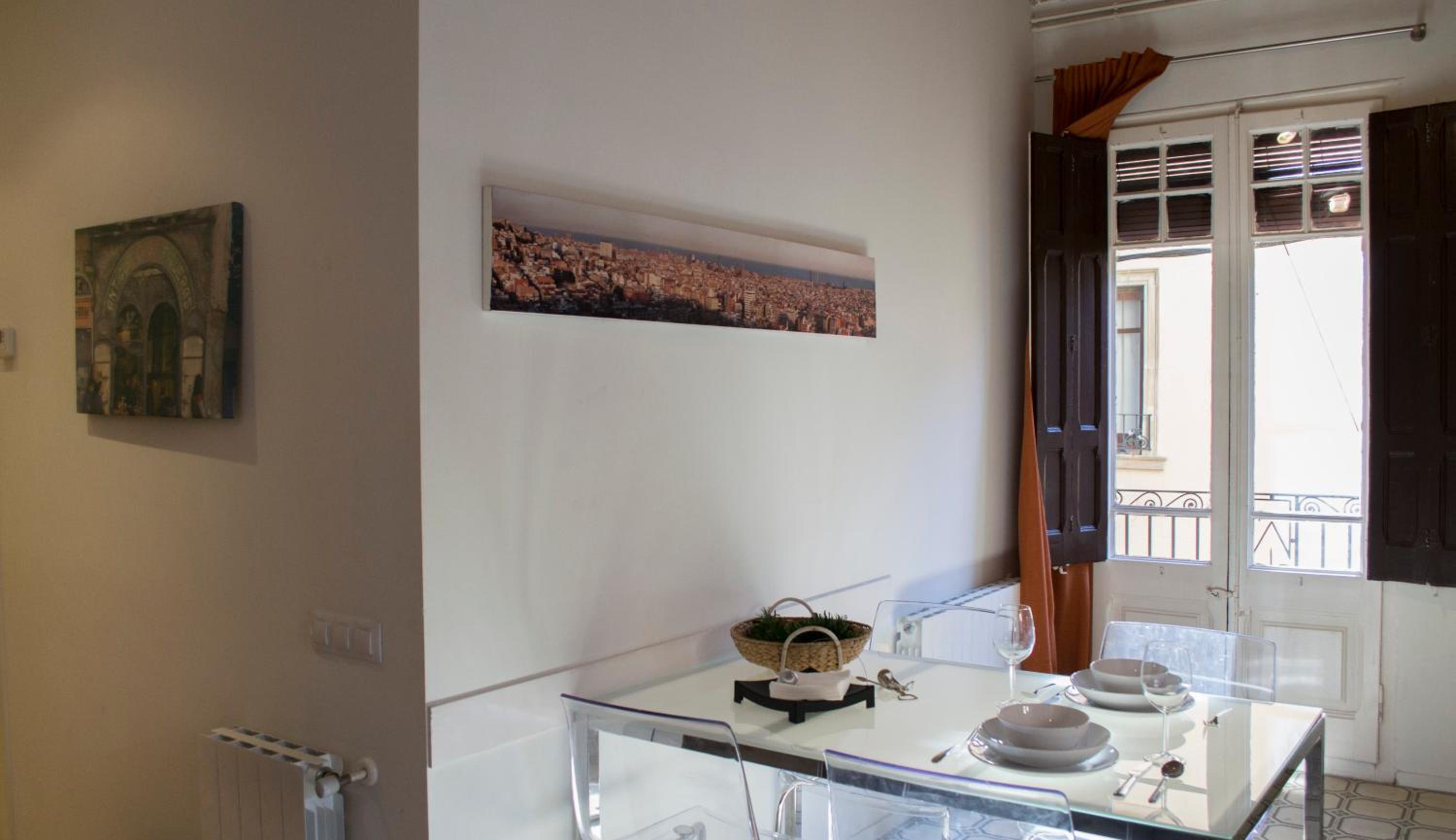 Apartment with Balcony photo 3