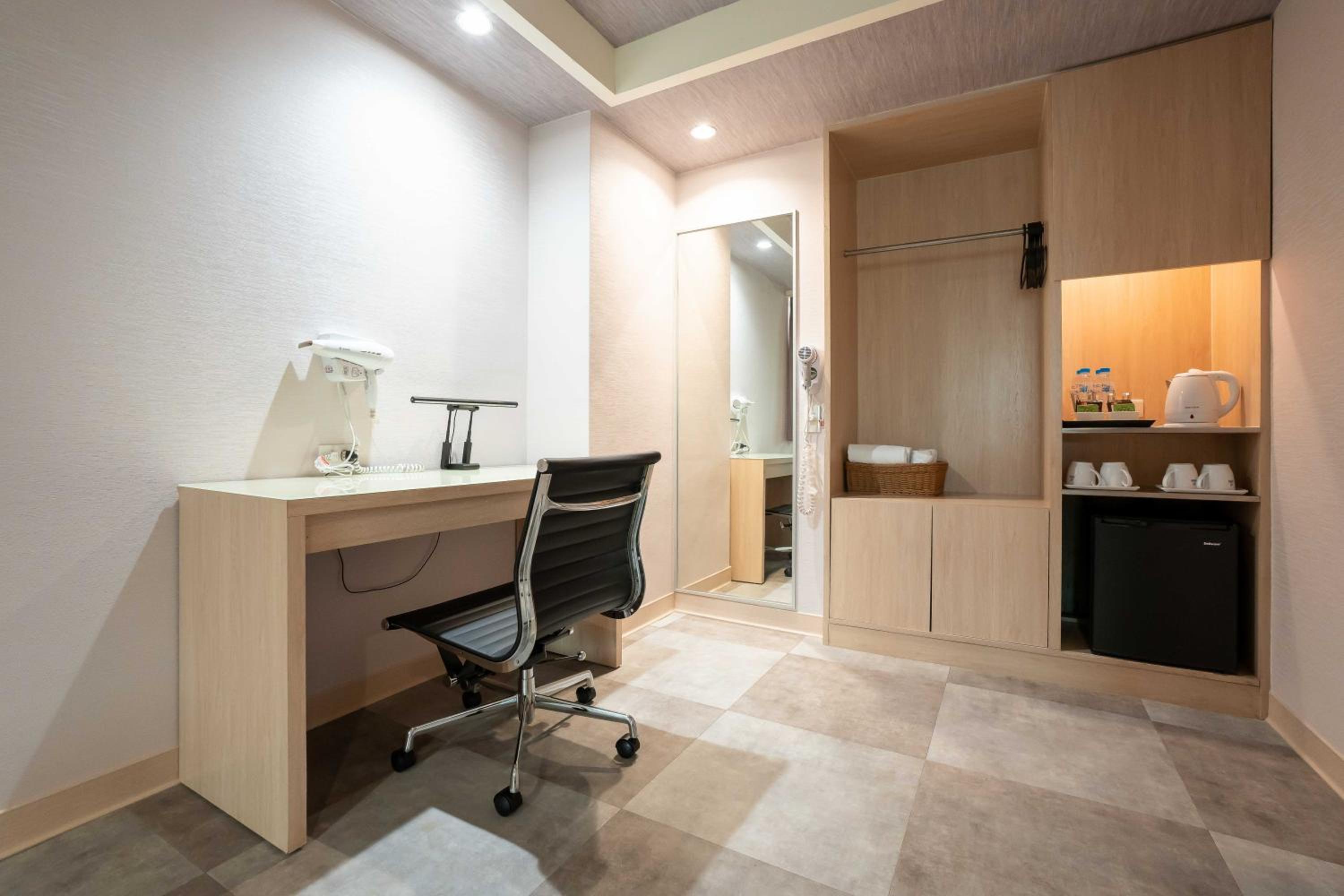 Superior Quadruple Room - Photo 2