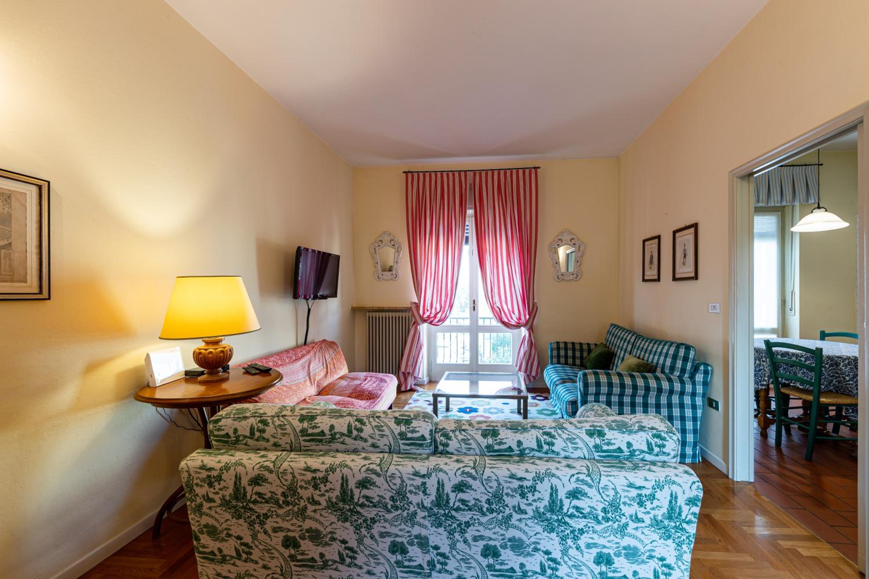 Two-Bedroom Apartment with Balcony photo 1