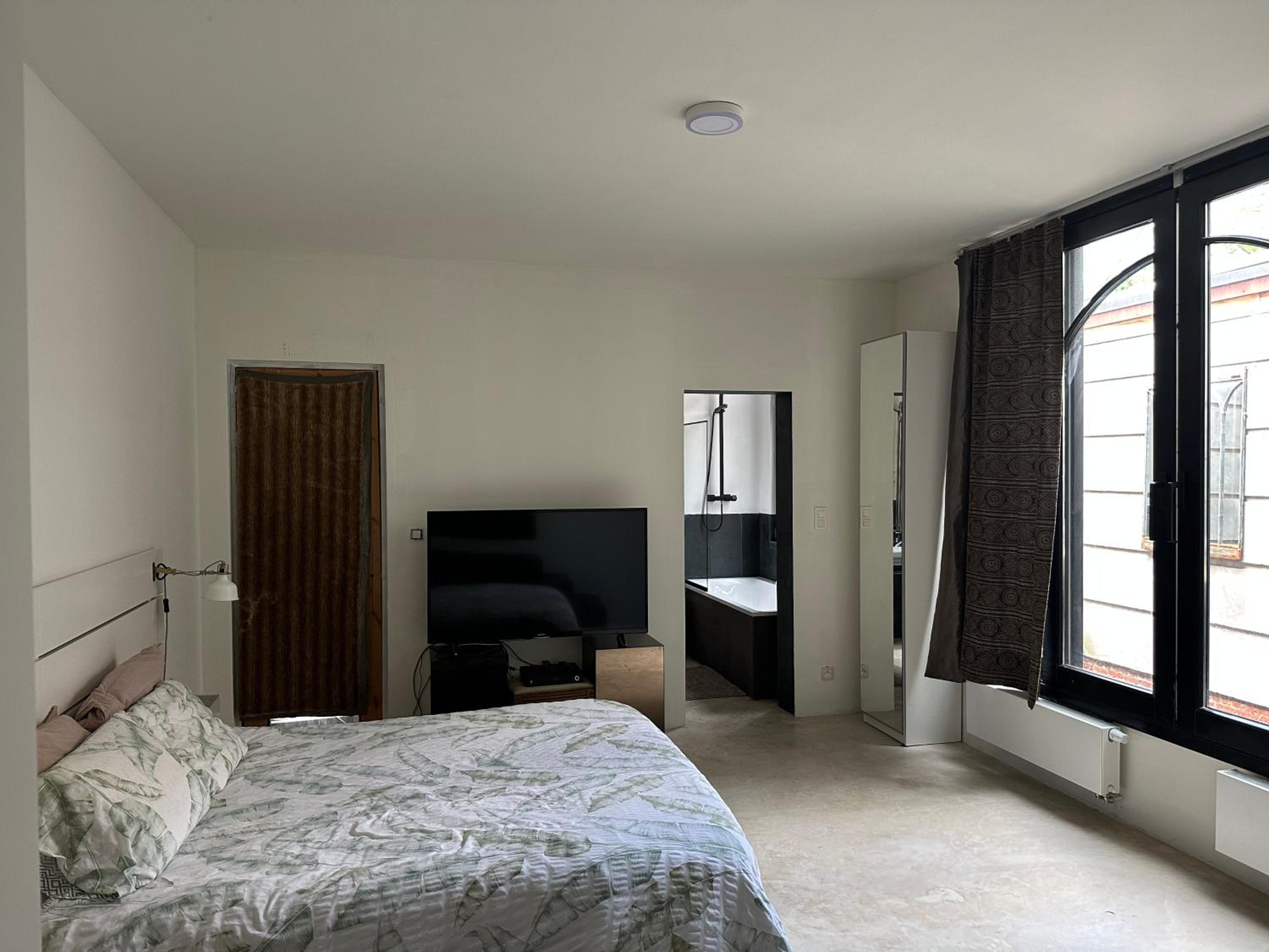 Standard Double Suite