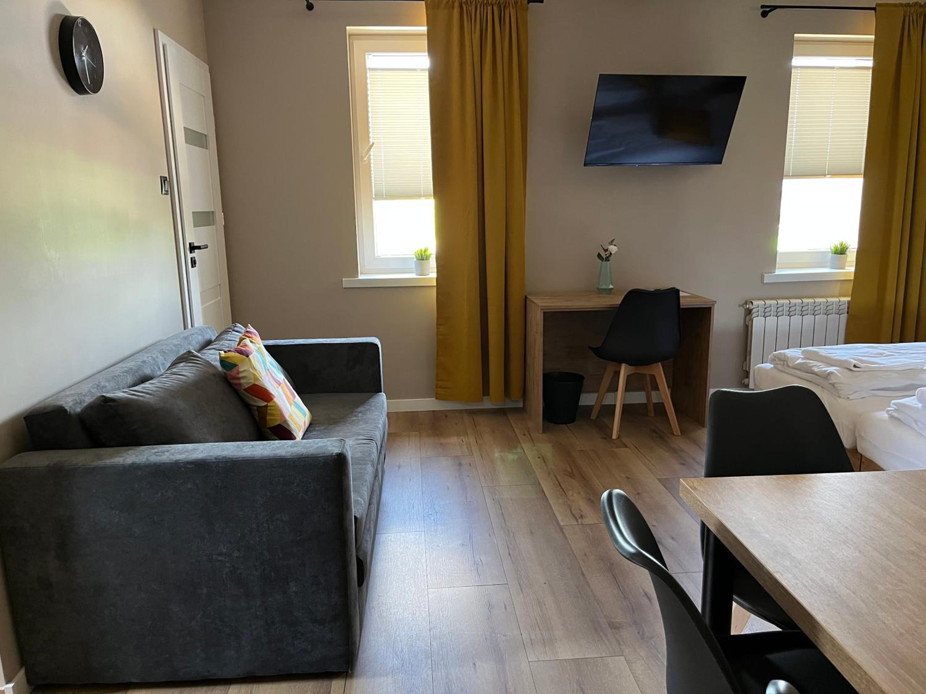 Studio Apartment photo 2
