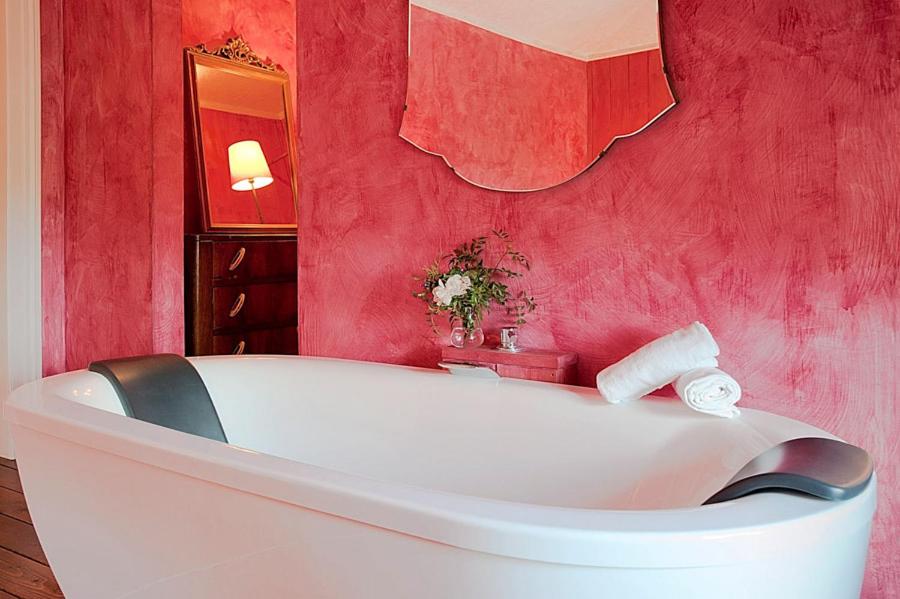 Suite Relax with Bath photo 1