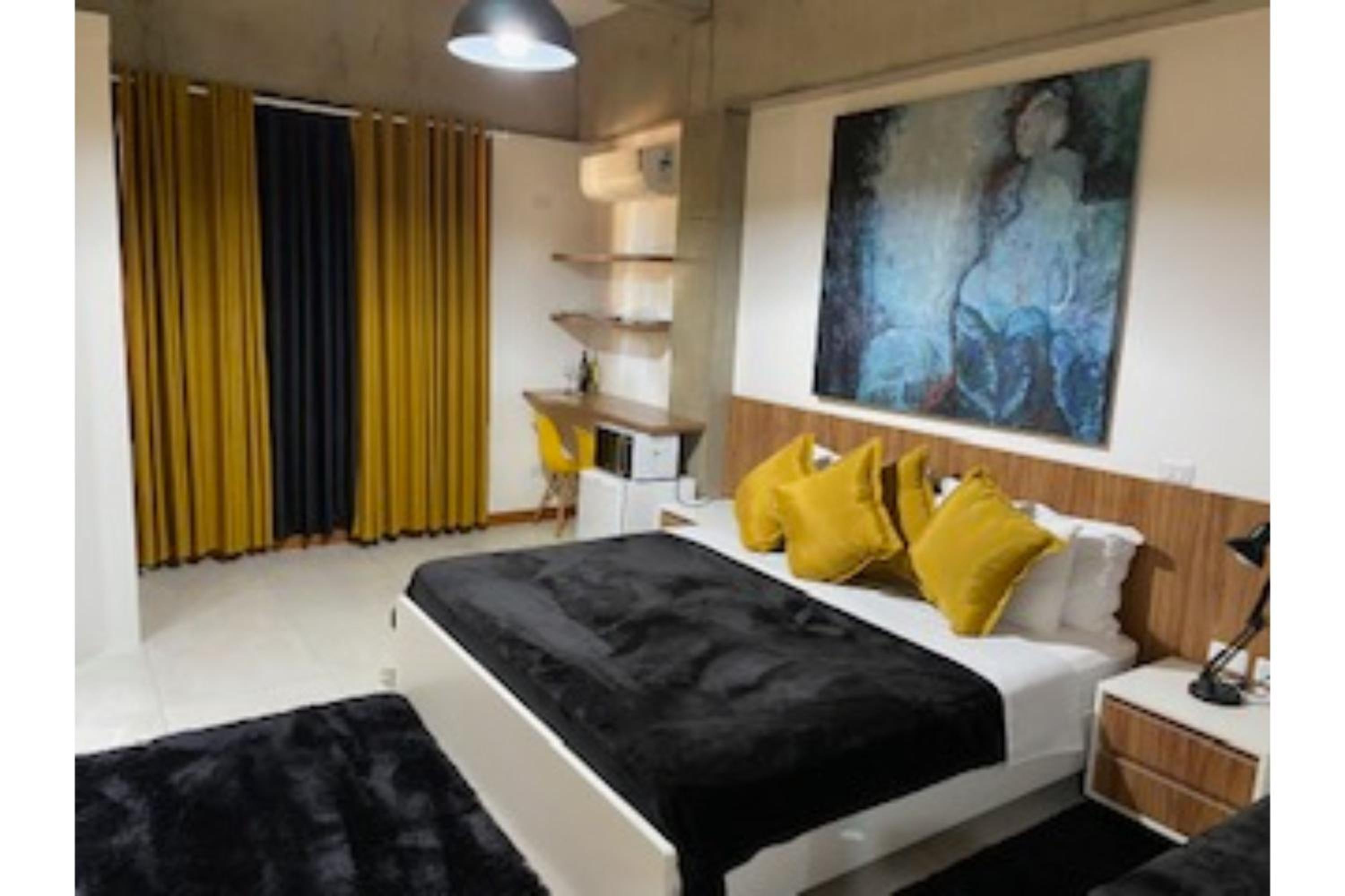 Superior Triple Room (1 Double bed + 1 Single bed)