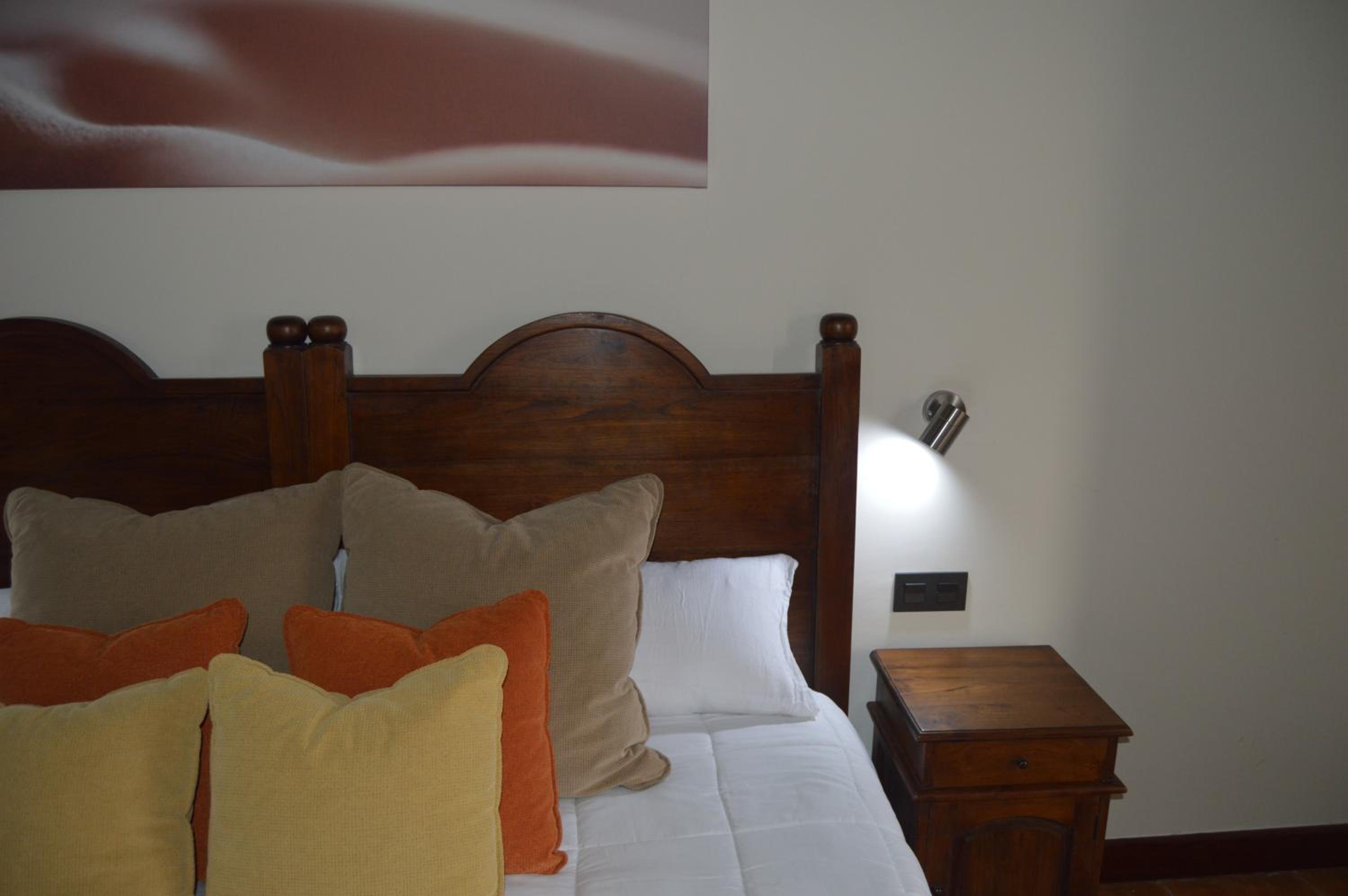 Double Room - Photo 2