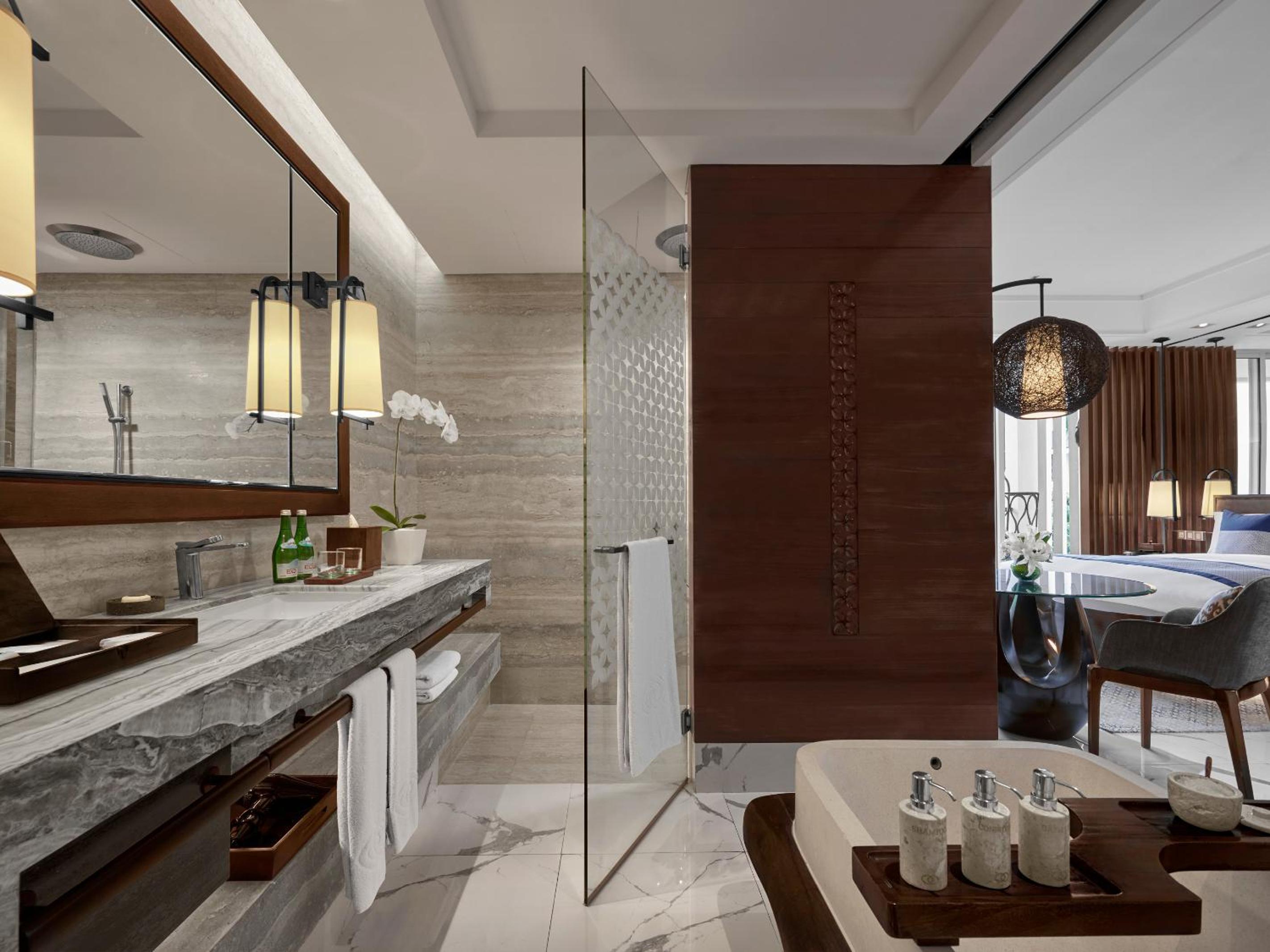 Luxury Twin Room - Photo 3
