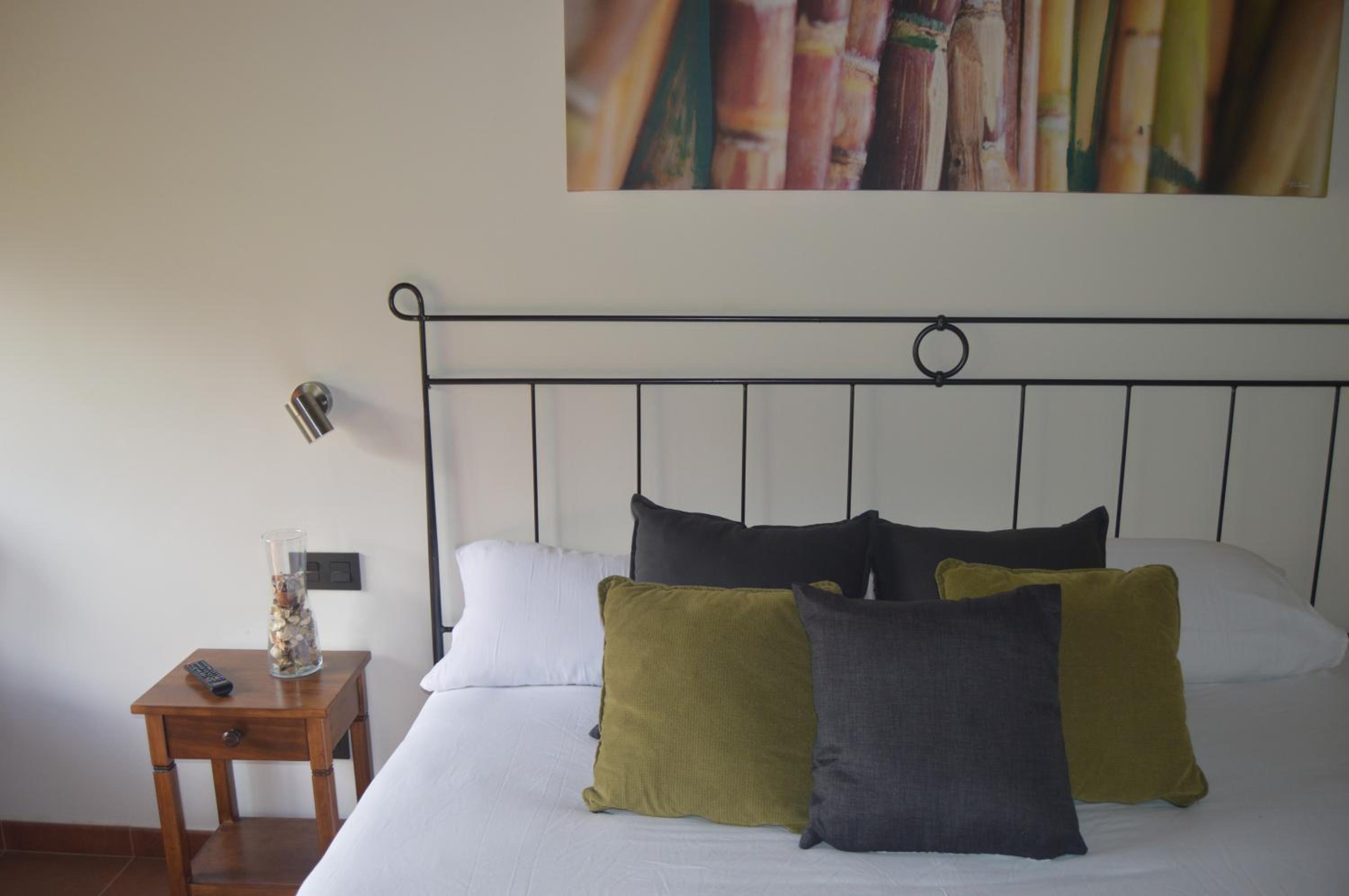 Superior Double Room - Photo 2