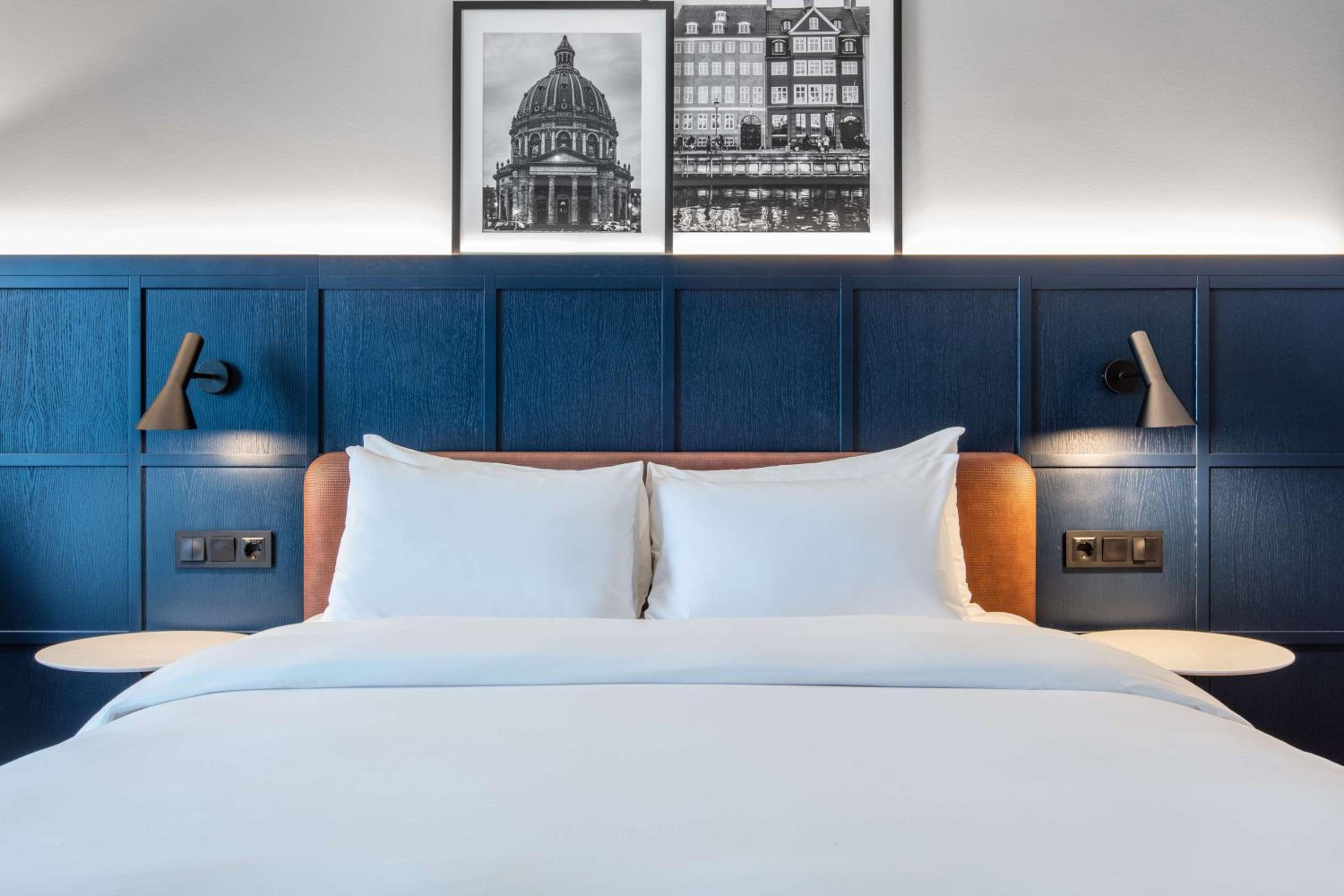 Superior Room with Panoramic City View