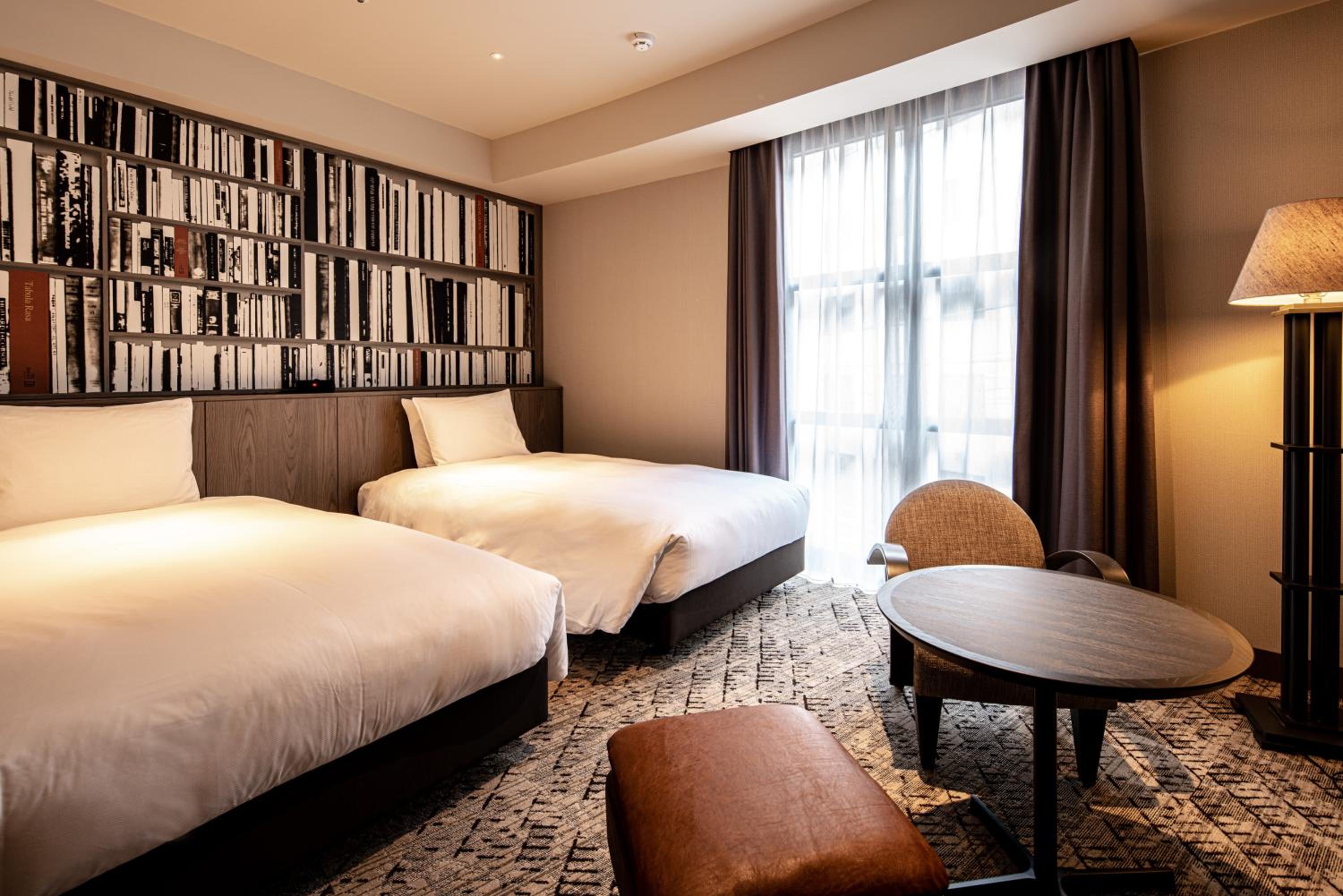 Standard Twin Room with Club Lounge Access (Episode 1) - Non-Smoking