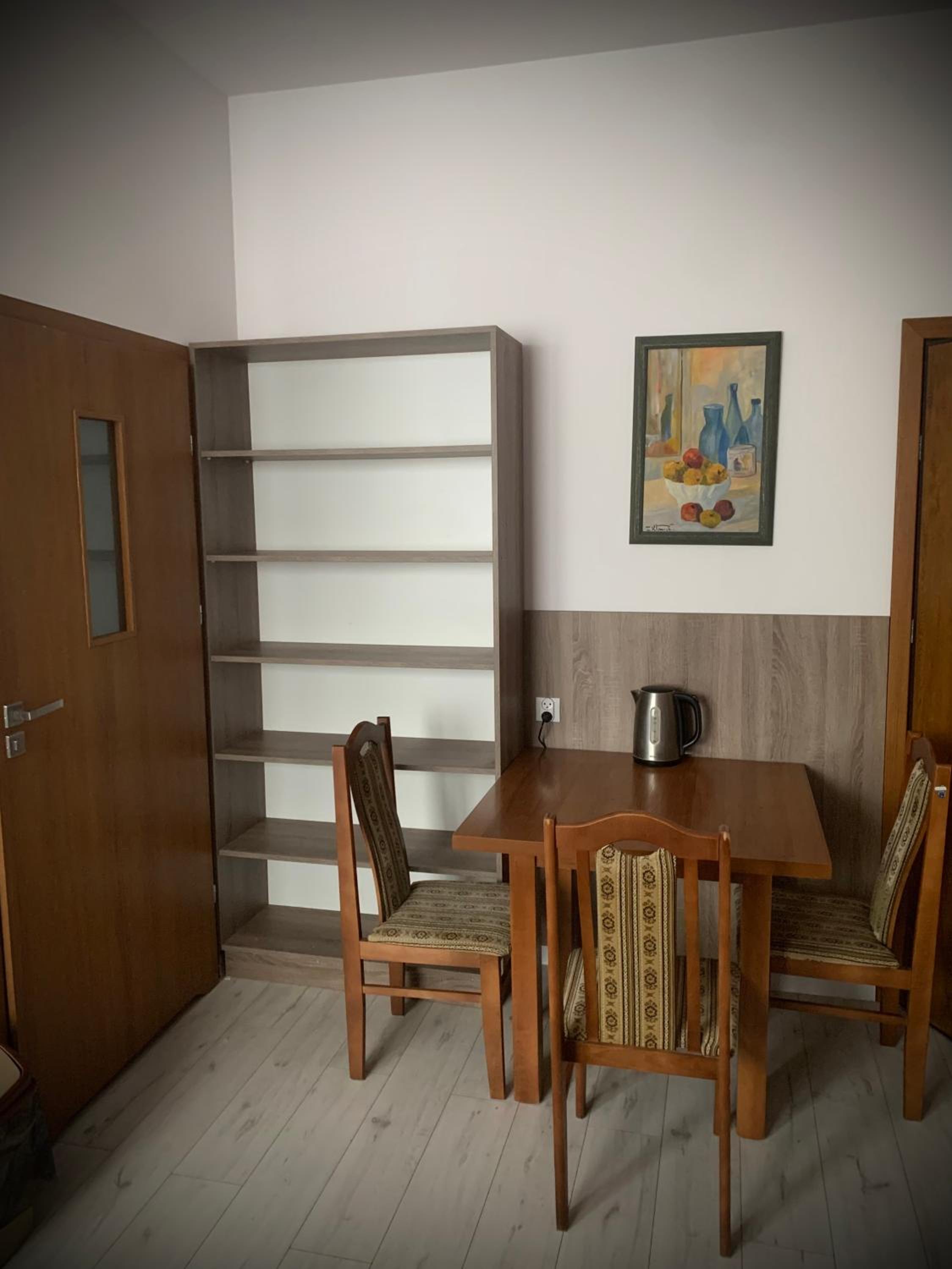 Quadruple Room with Shower - Photo 3