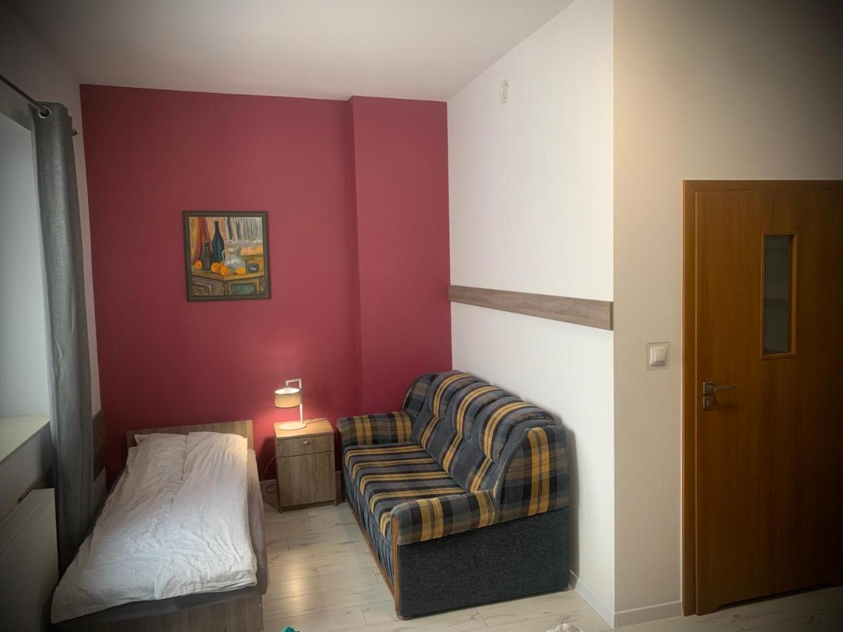 Quadruple Room with Shower - Photo 2
