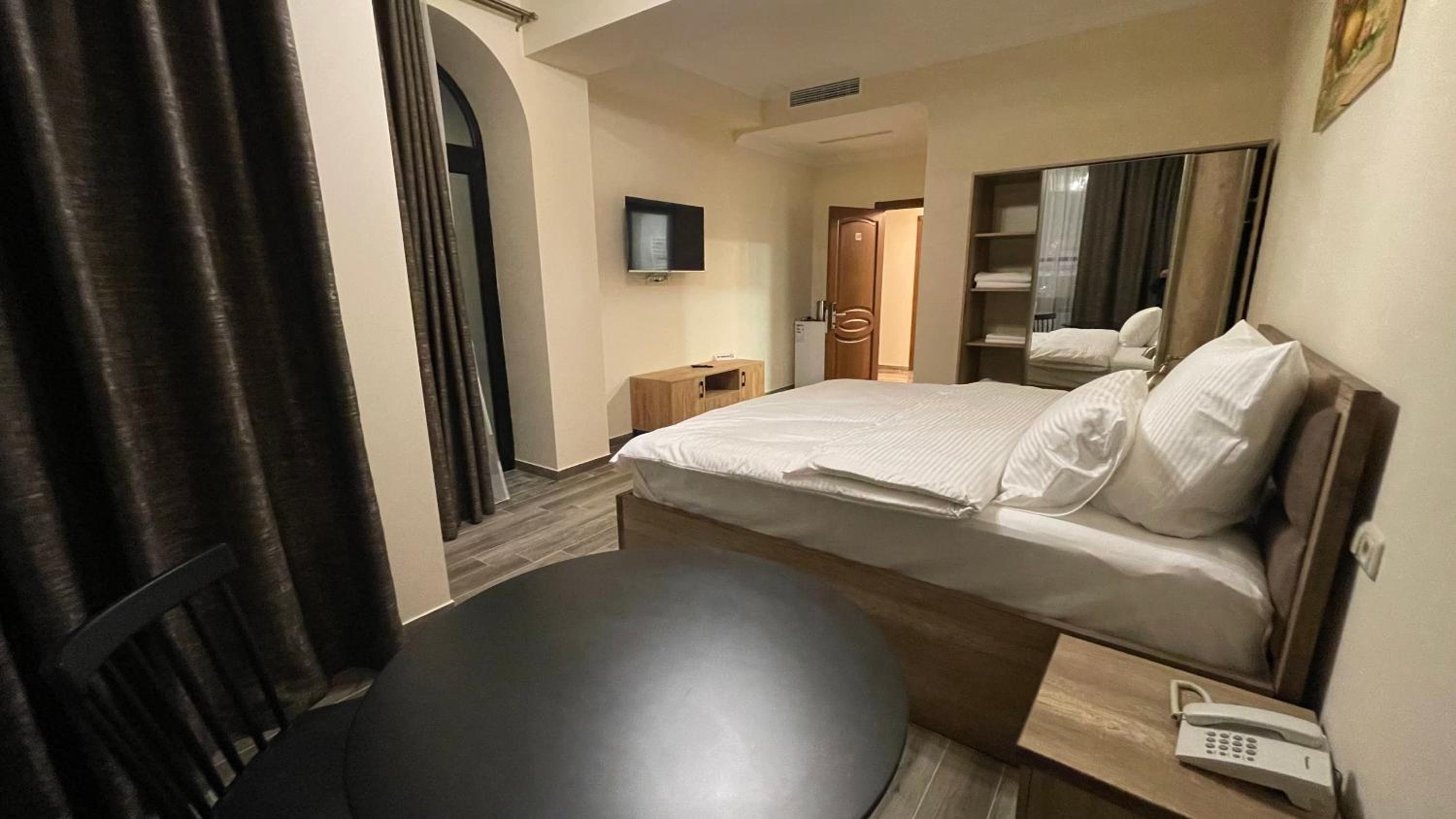 Double Room with Balcony photo 3