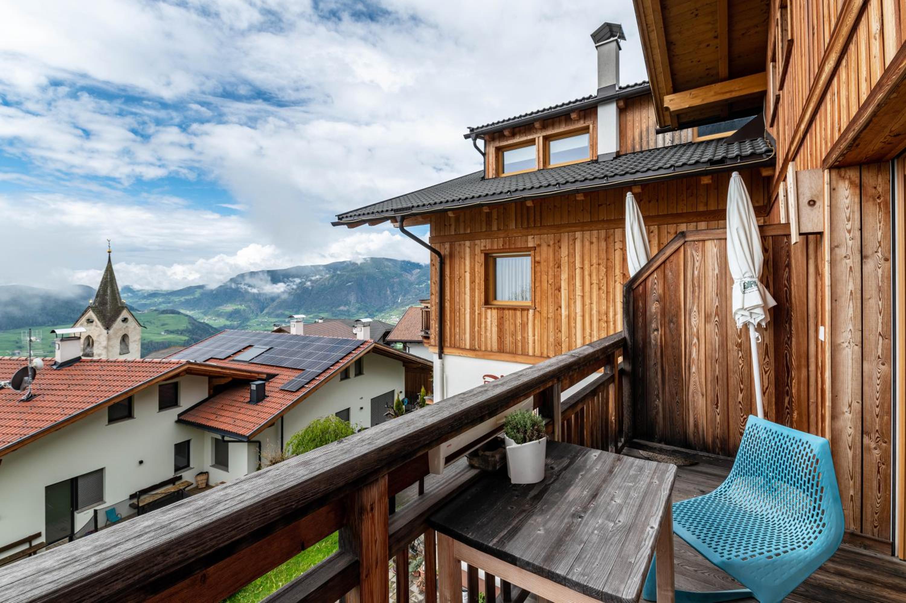 Superior One-Bedroom Apartment With Balcony photo 3