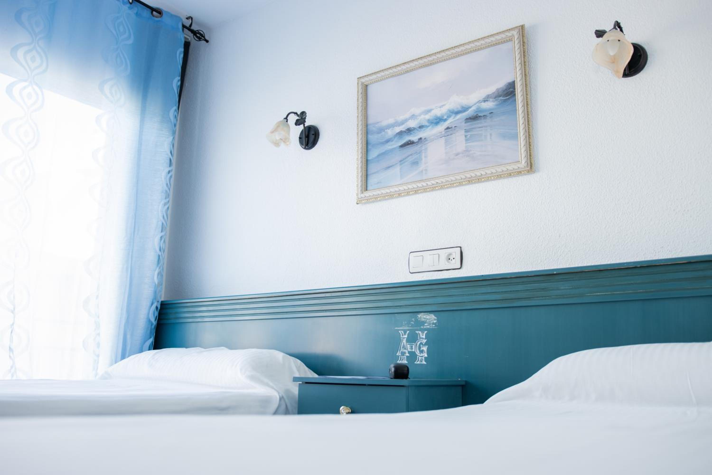 Standard Double or Twin Room (2 Adults) - Photo 1