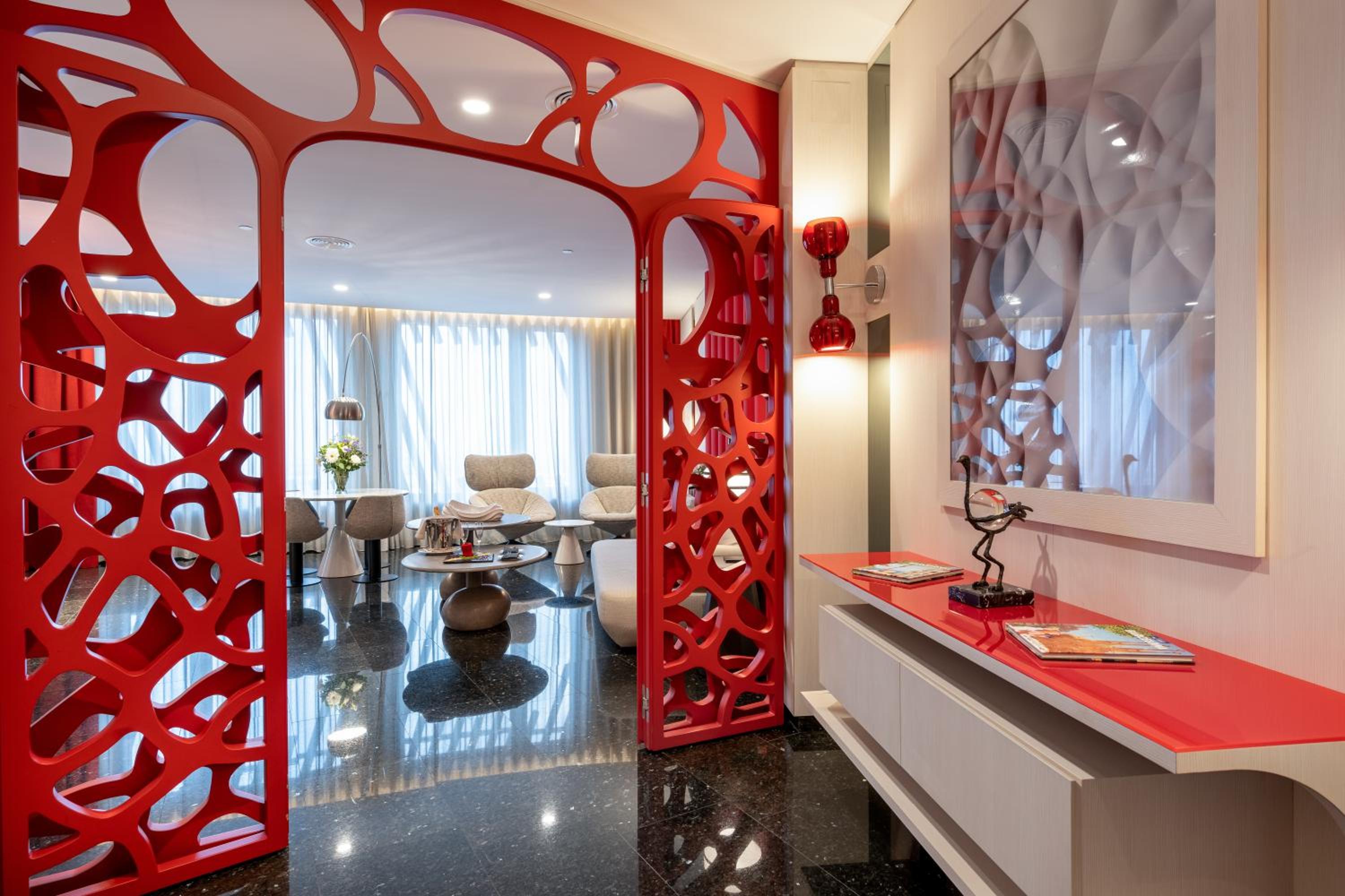 Presidential Suite photo 2
