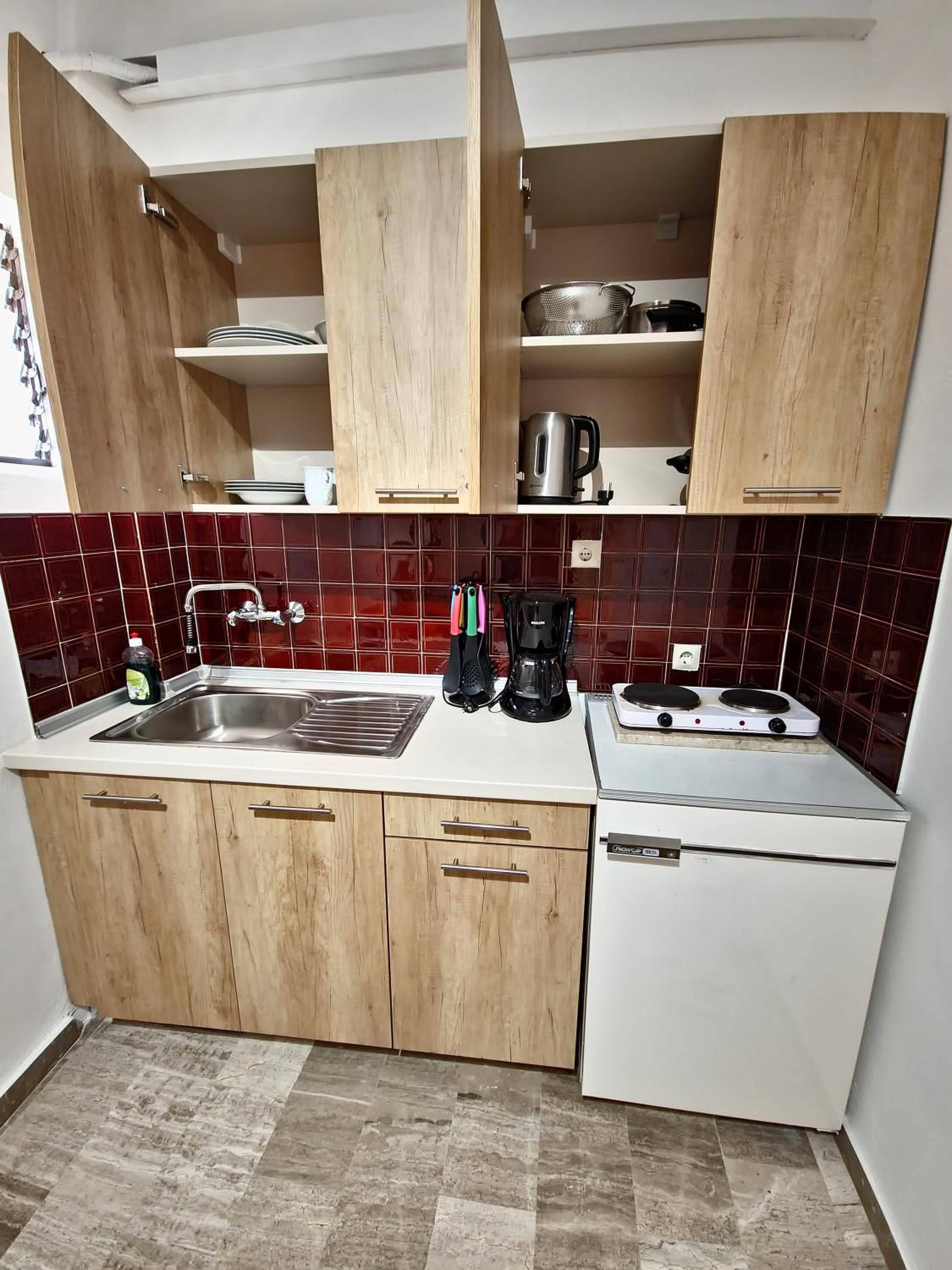 Two-Bedroom Deluxe Apartment with Garden View photo 2