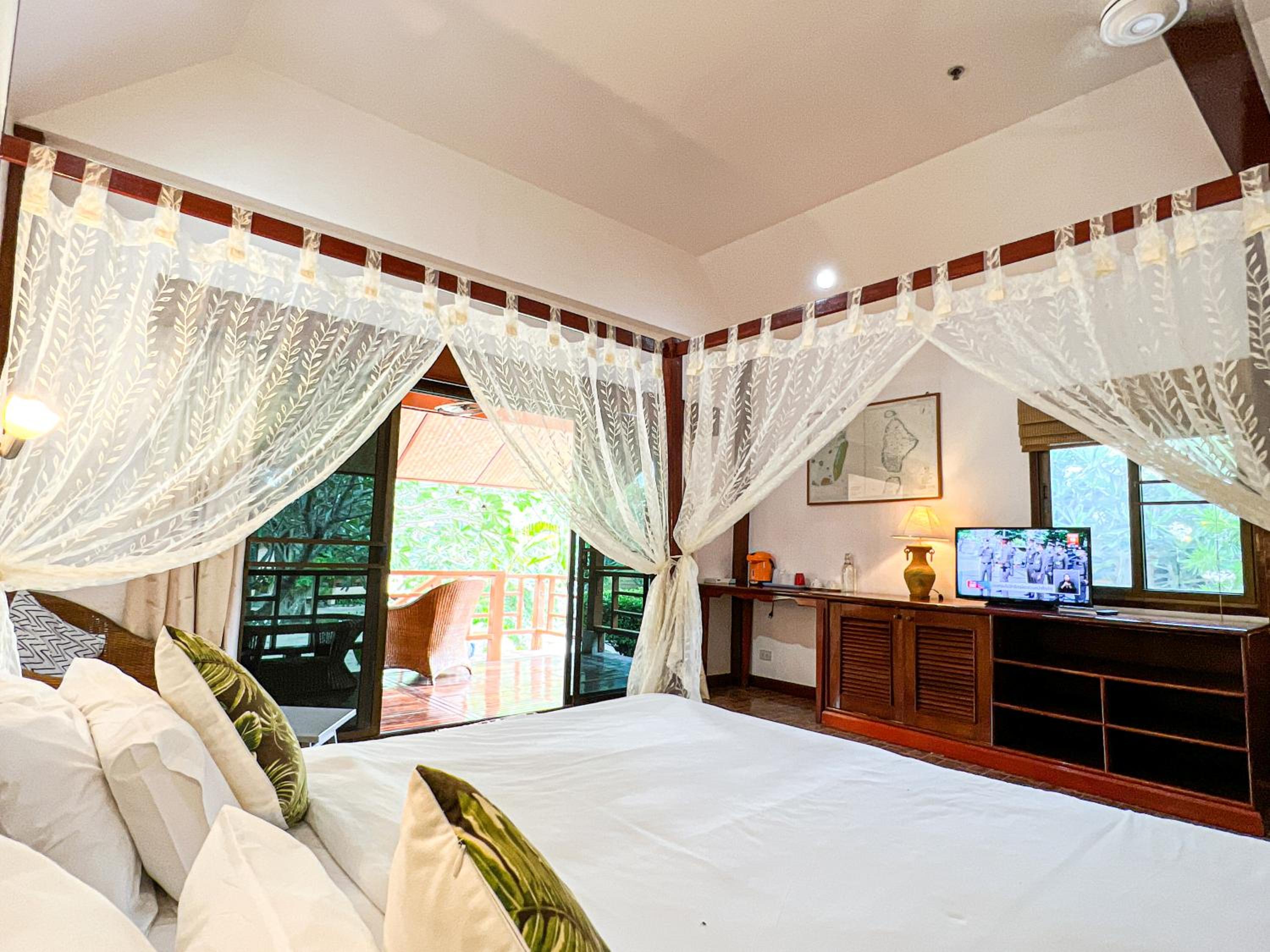 Superior Bungalow Villa