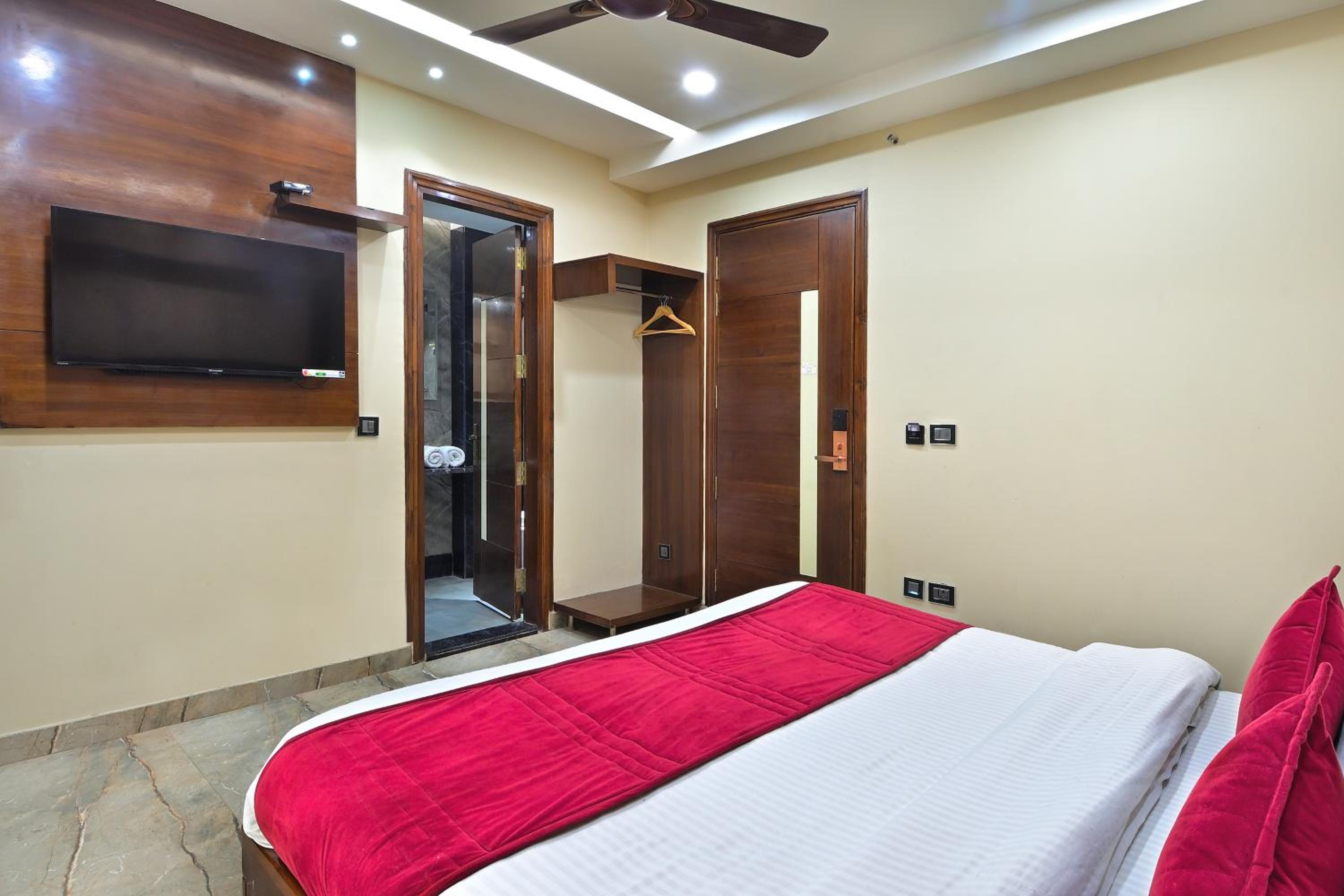 Delite Double Room