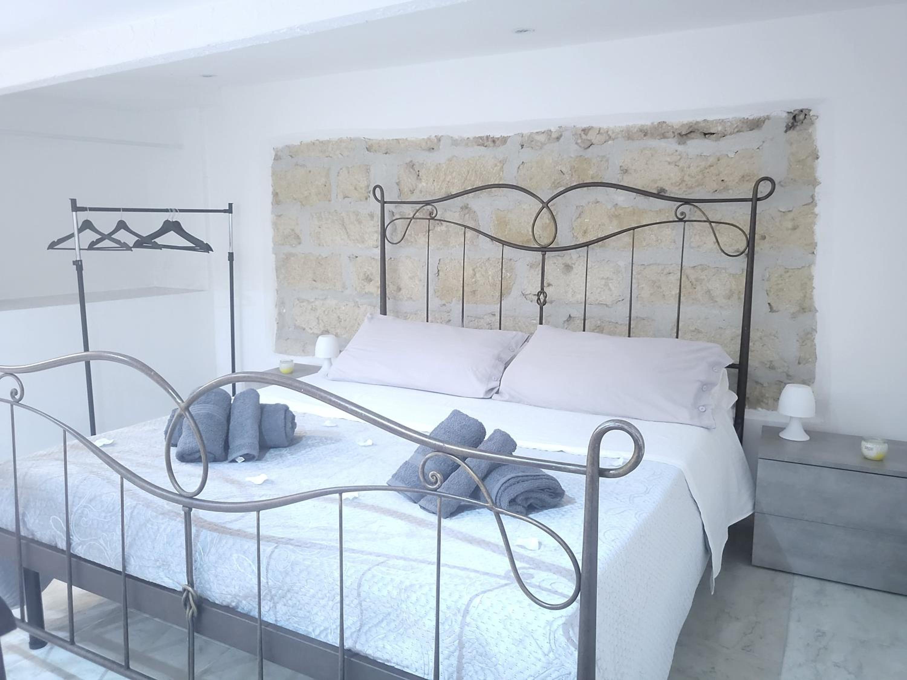 Double Room with Spa Bath
