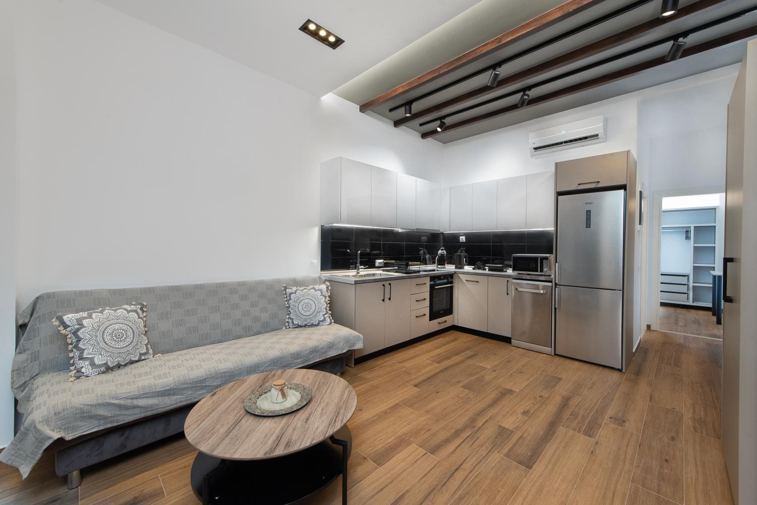 One-Bedroom Apartment with Spa Bath