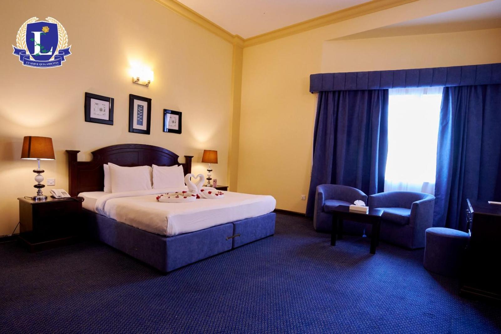Deluxe King Room