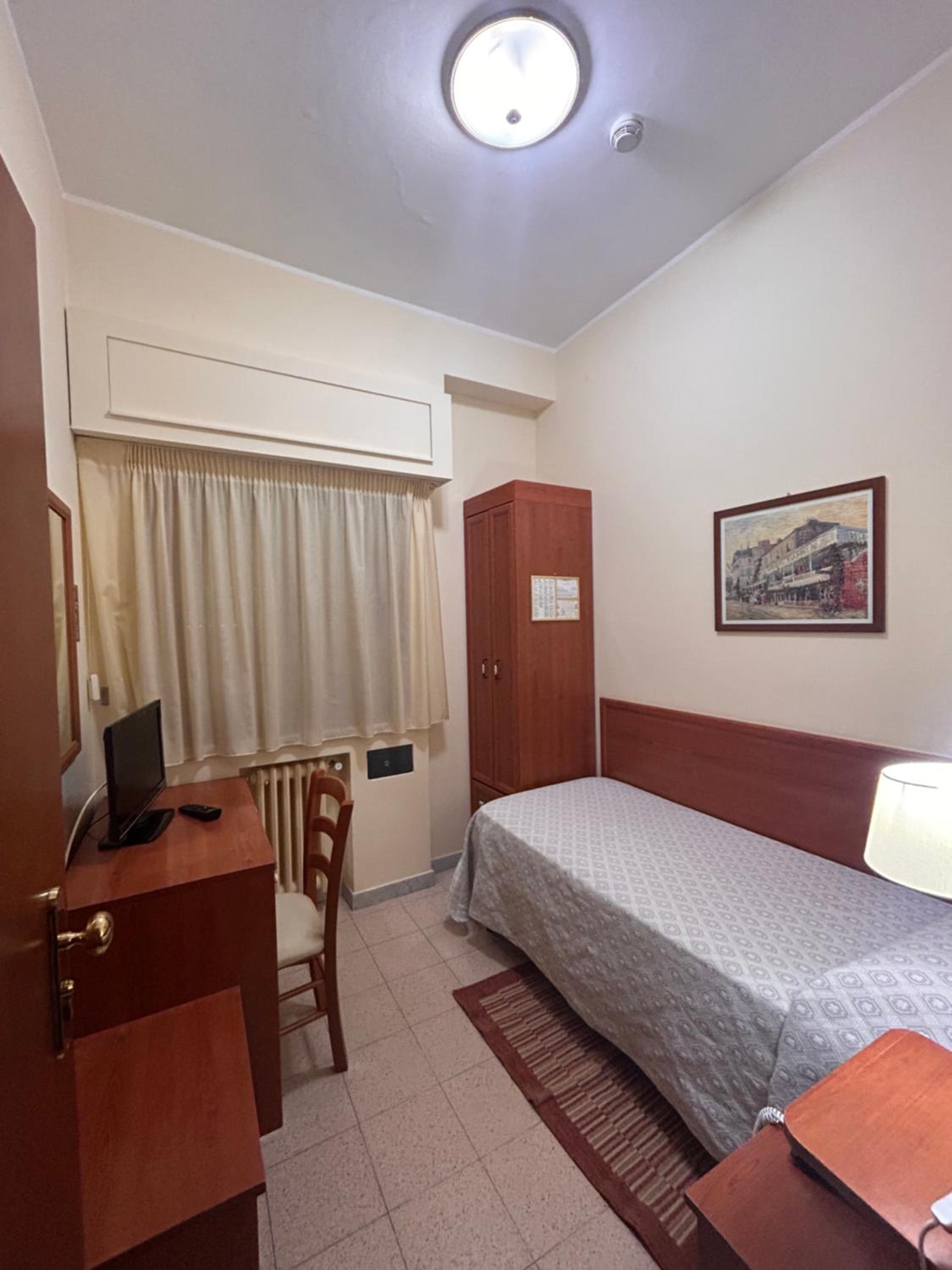 Small Single Room