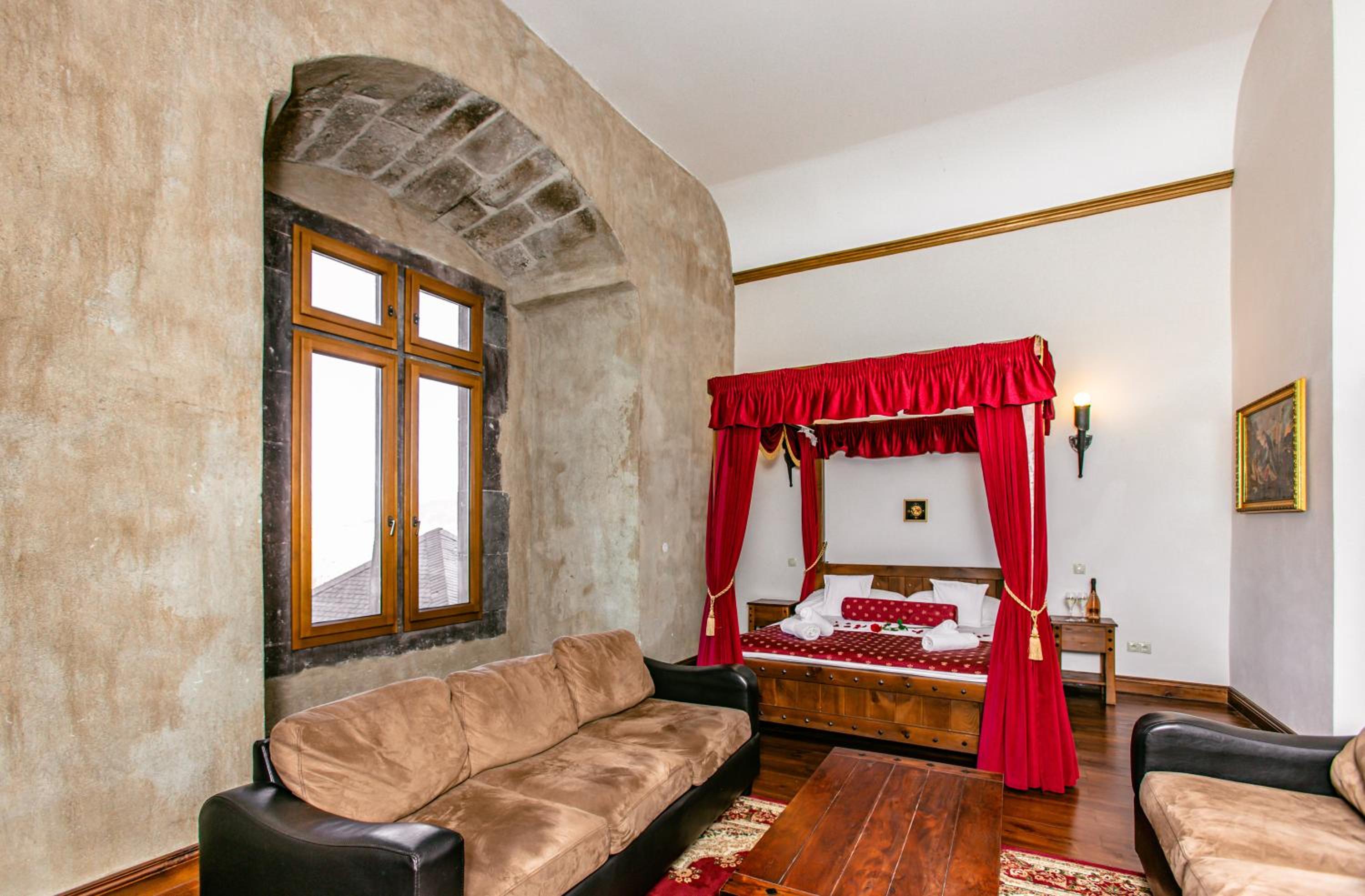 Deluxe Double Room photo 2