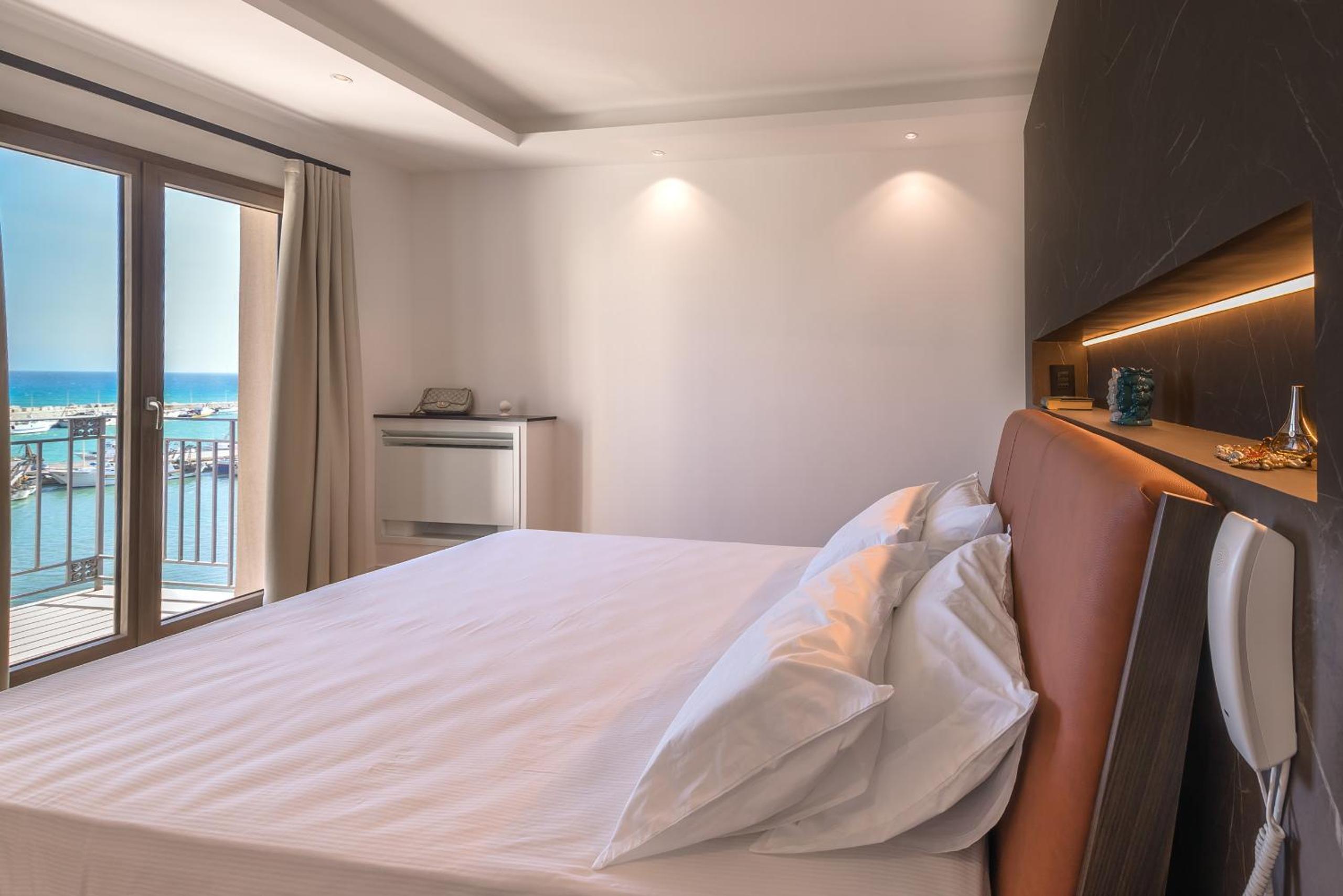 Junior Suite with Balcony