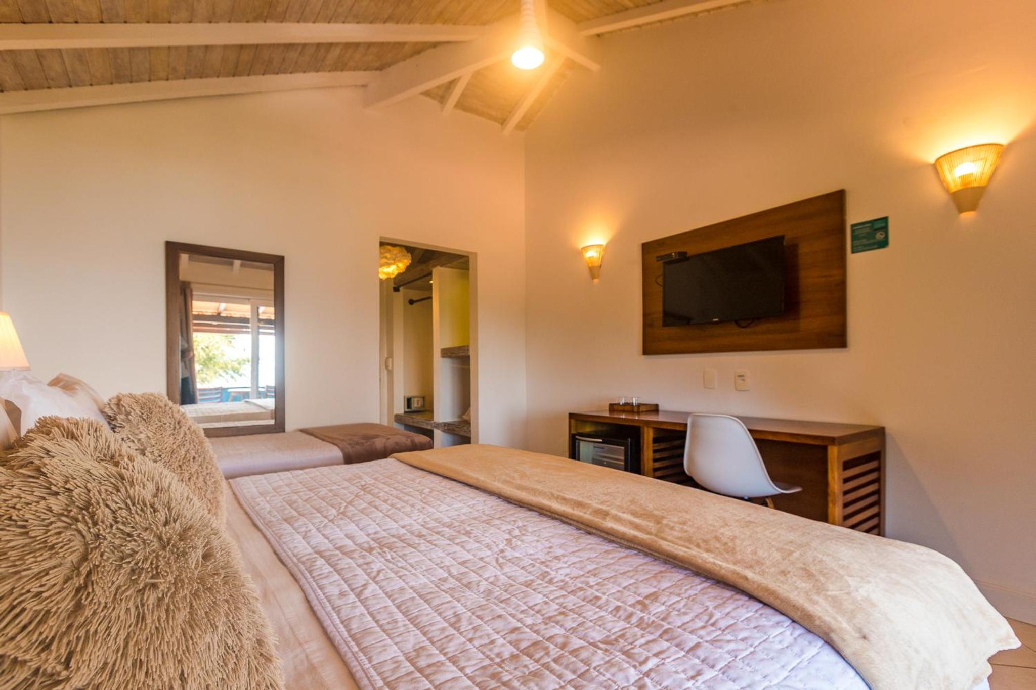 Superior Room with Sea View - Photo 12