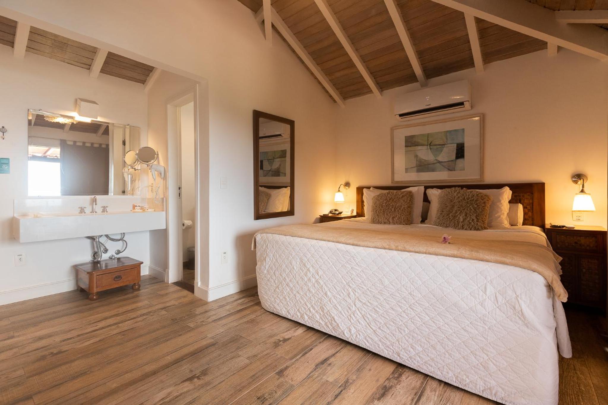 Superior Room with Sea View - Photo 4