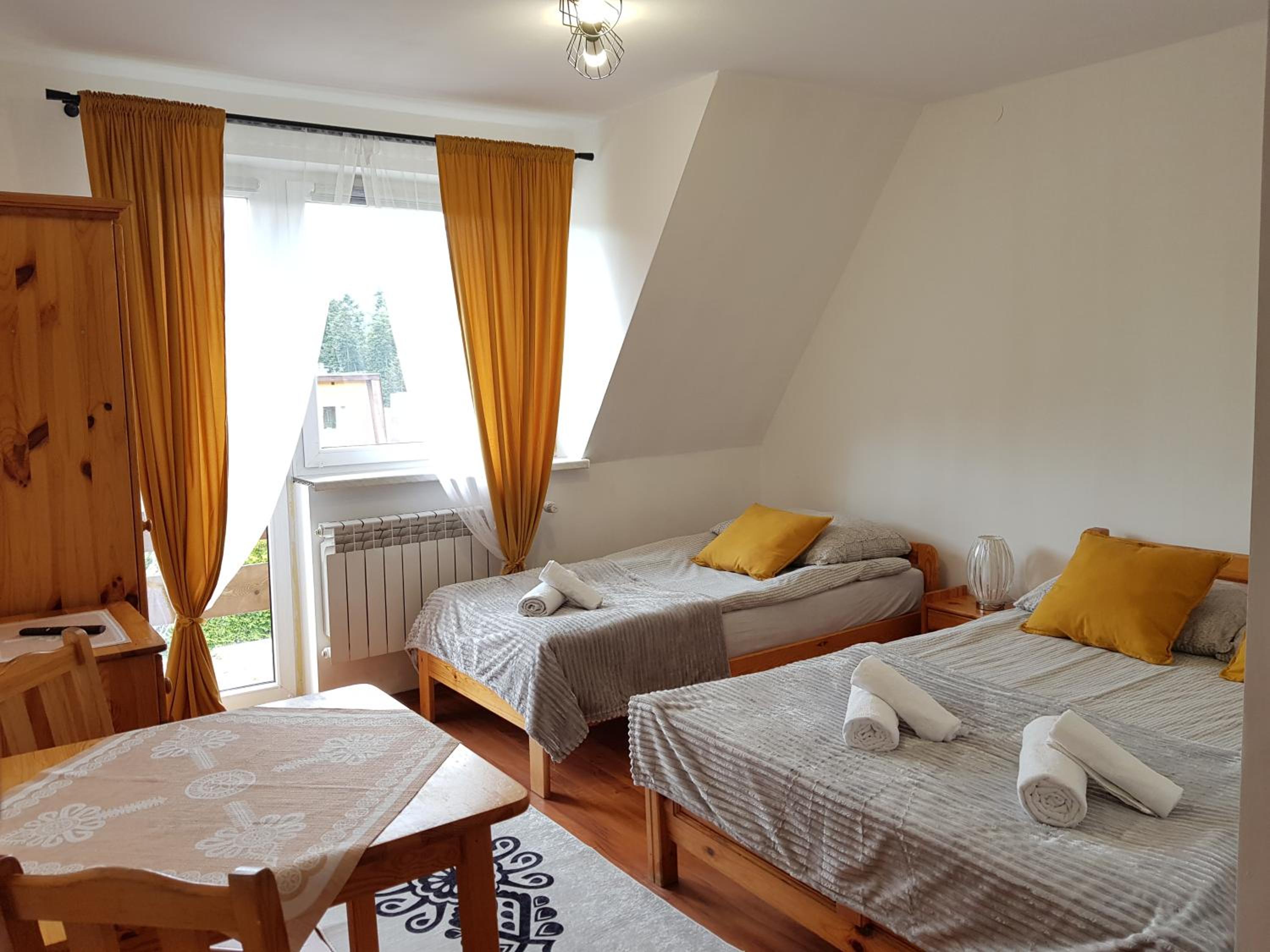 Triple Room with Mountain View