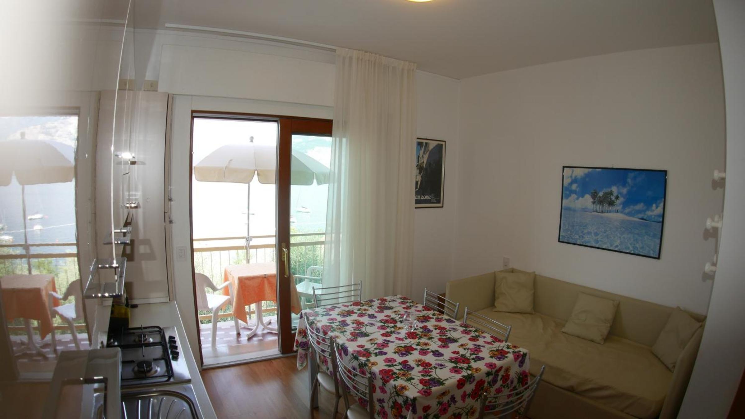 Two-Bedroom Apartment photo 2