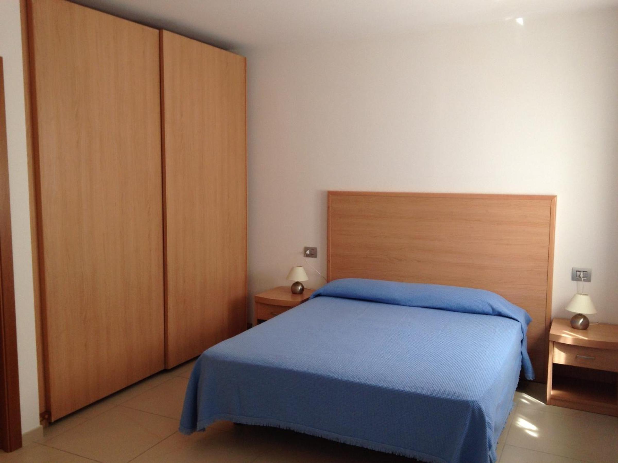 One-Bedroom Apartment photo 3