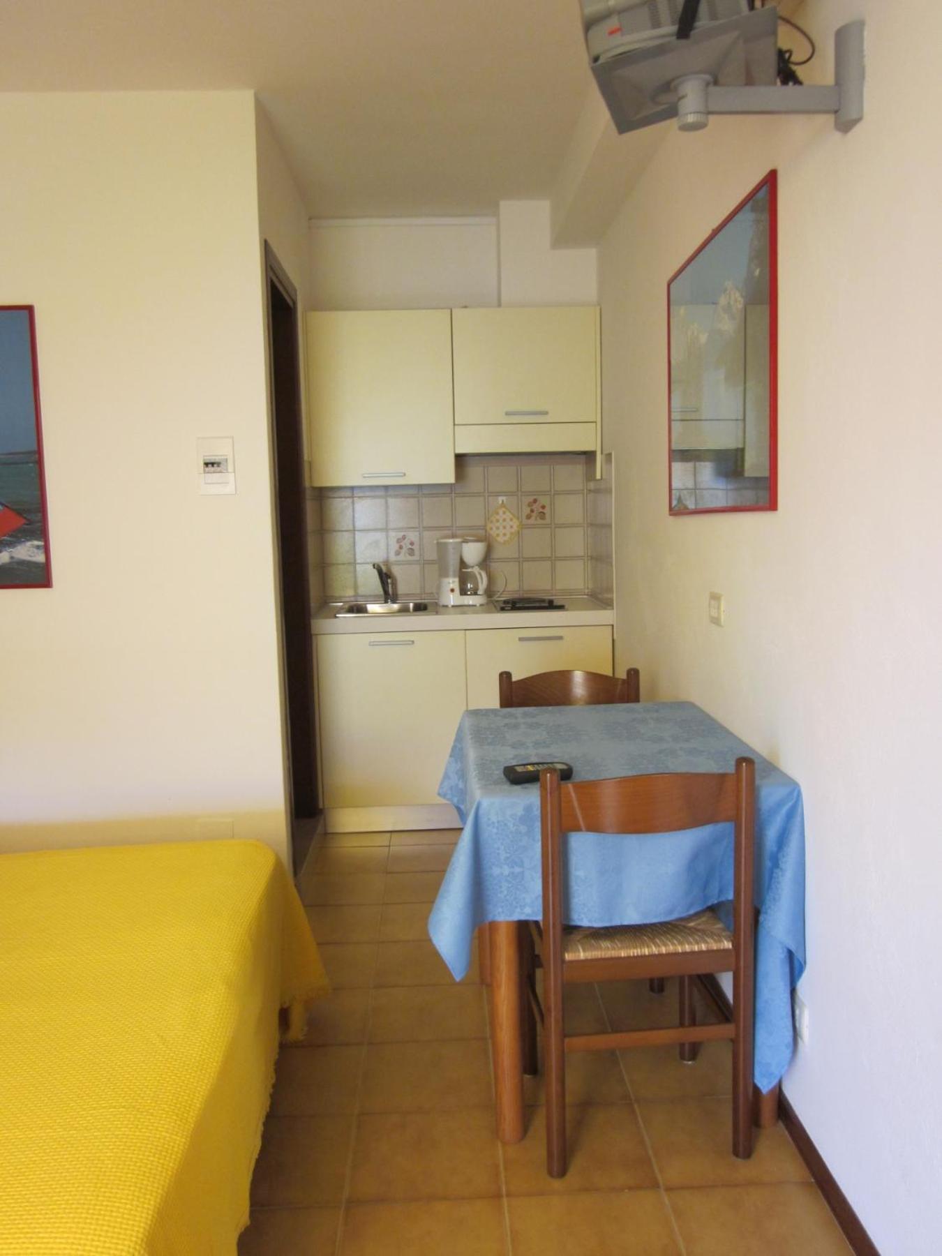 Studio with Terrace photo 3