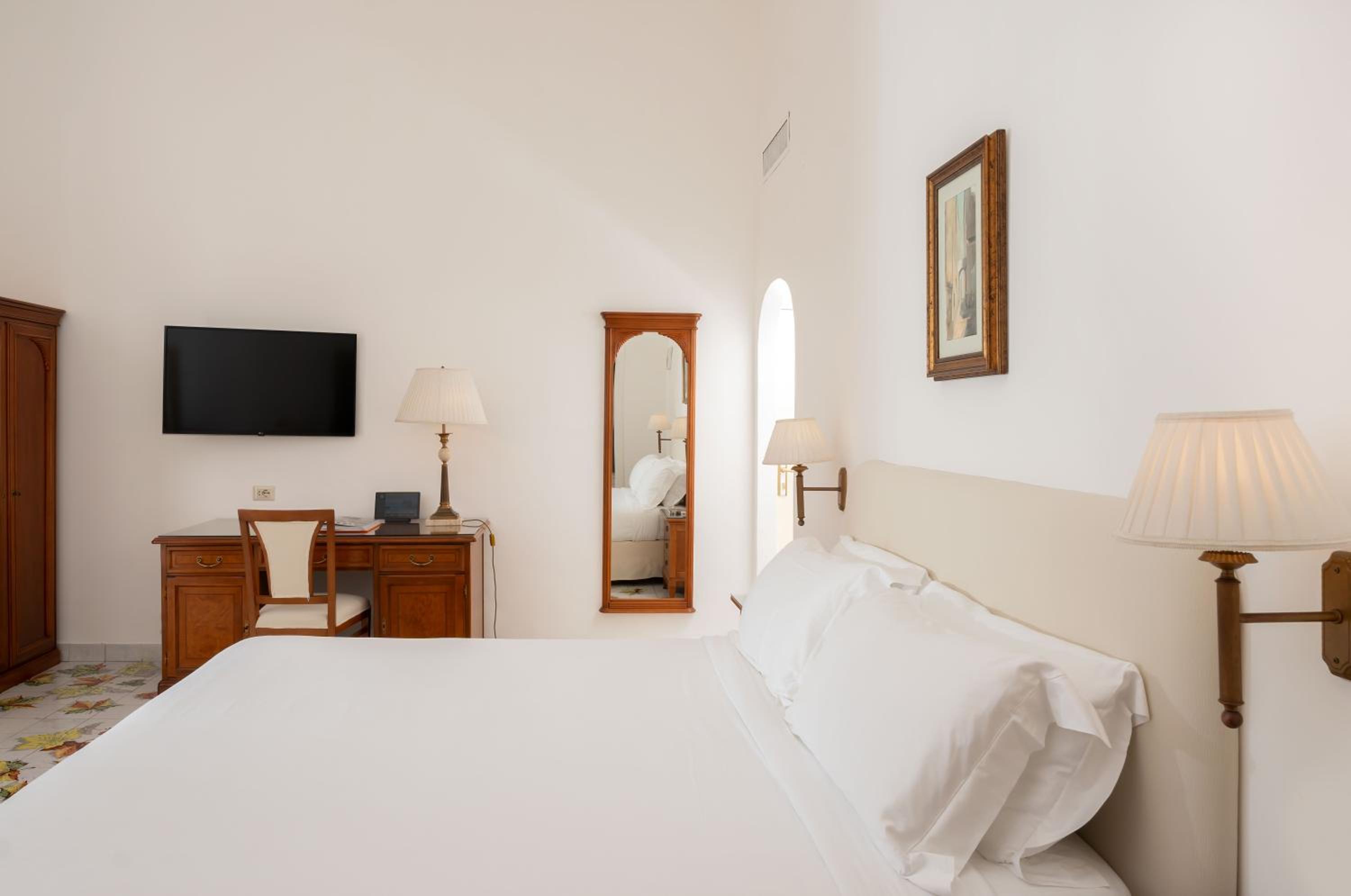 Triple Room with Sea View - Photo 1