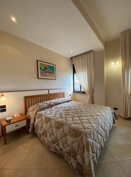 Suite - Photo 4