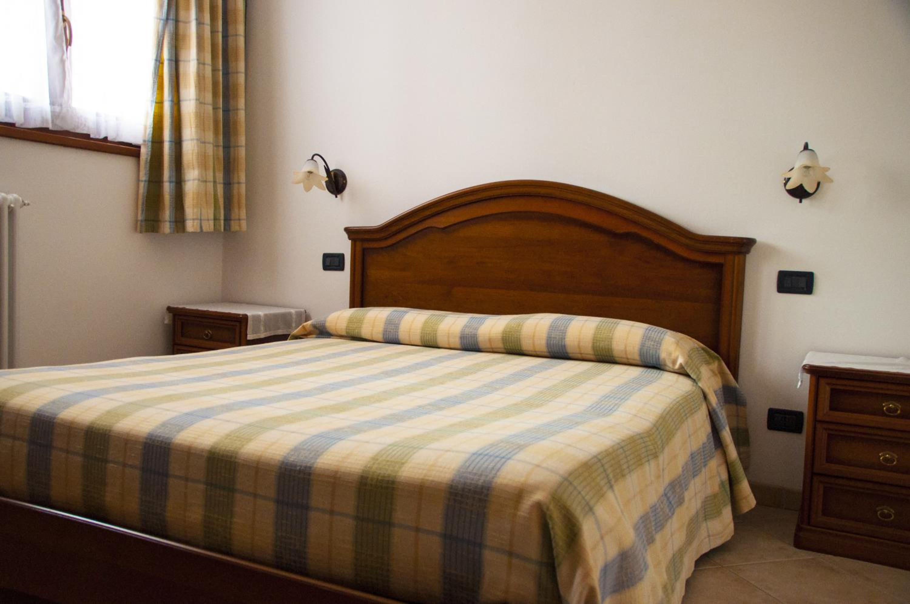 One-Bedroom Apartment (4 Adults) photo 2