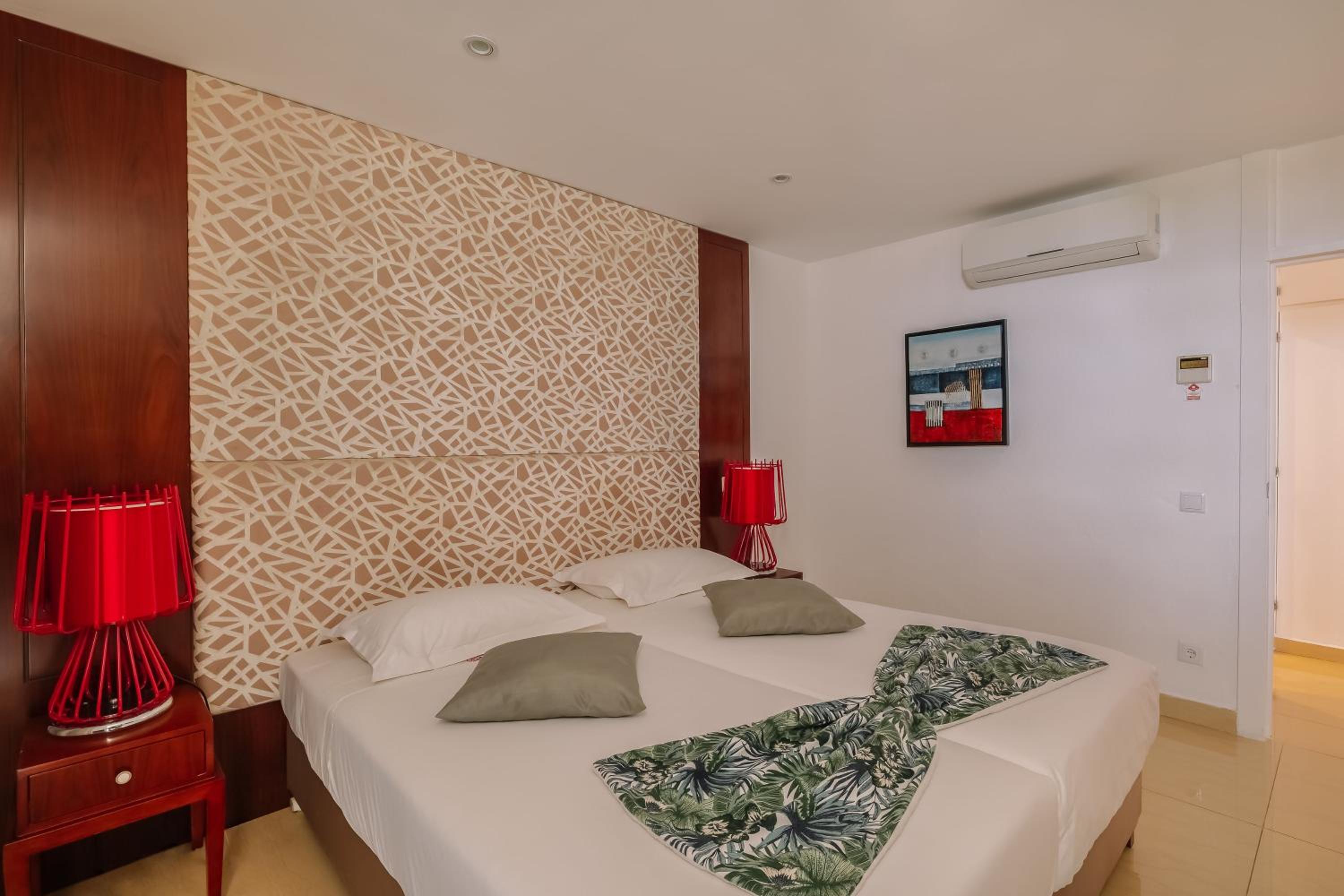 Relax in our stylish and comfortable hotel room!
