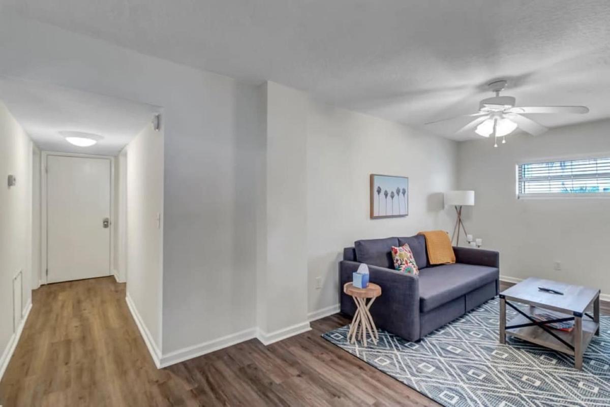 Apartment photo 2