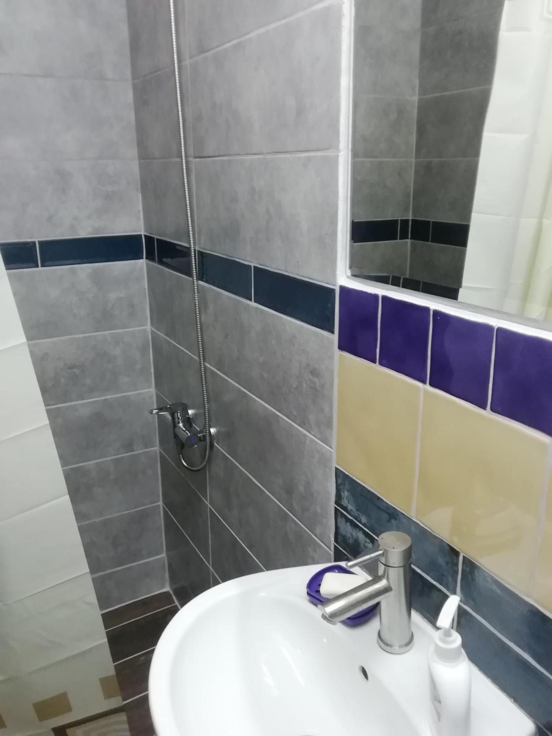 Deluxe Double Room (2 Adults + 1 Child) photo 3