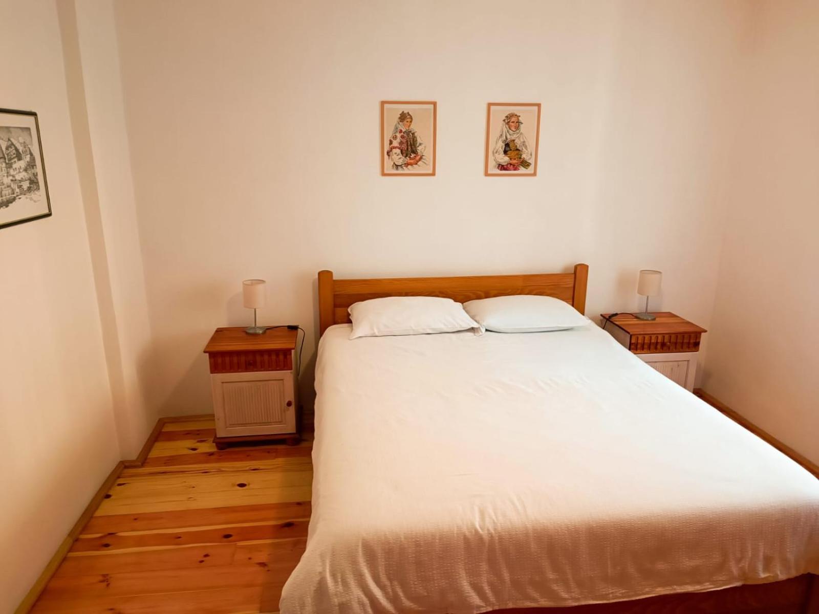 Two-Bedroom Apartment - Photo 10
