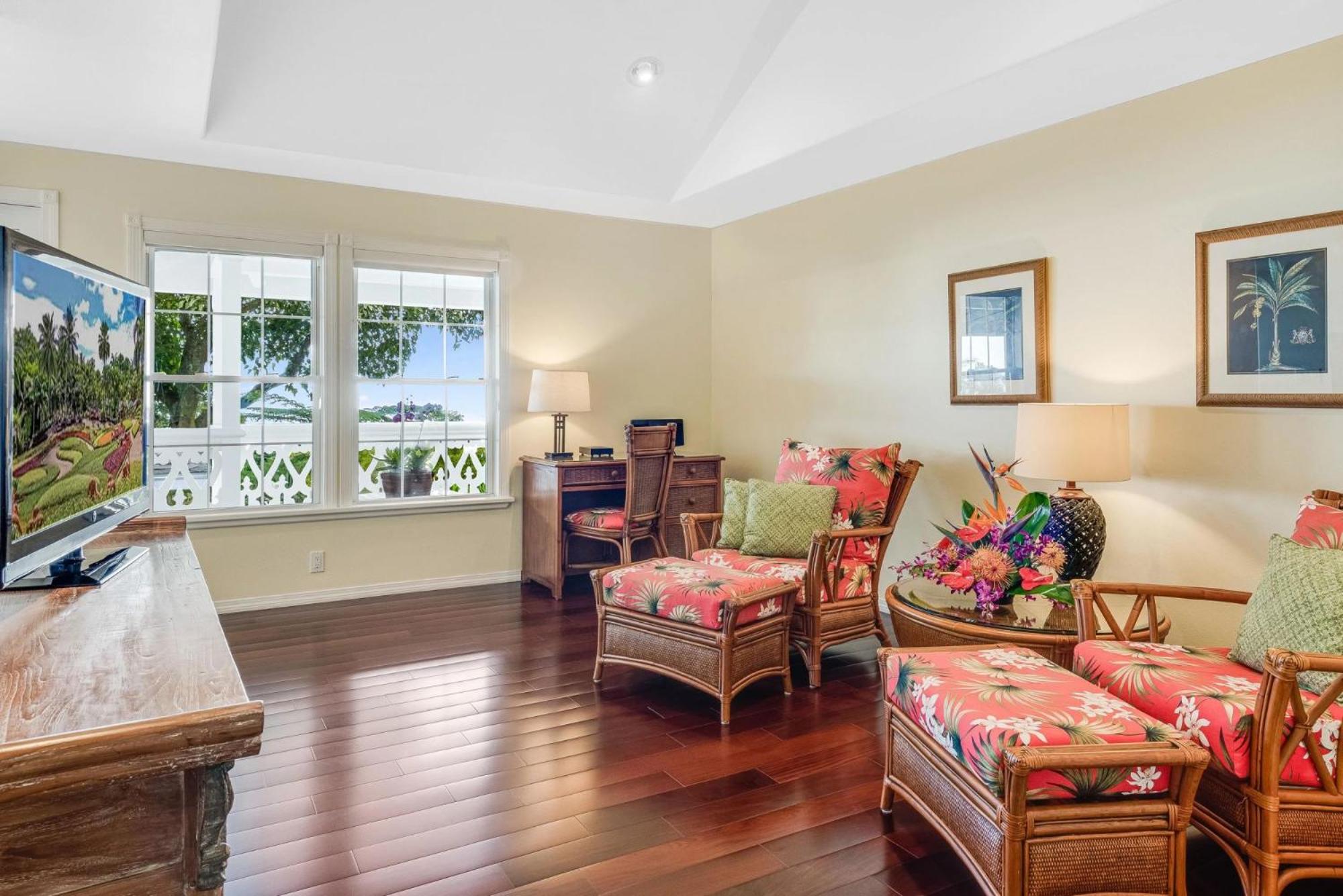 Superior King Suite