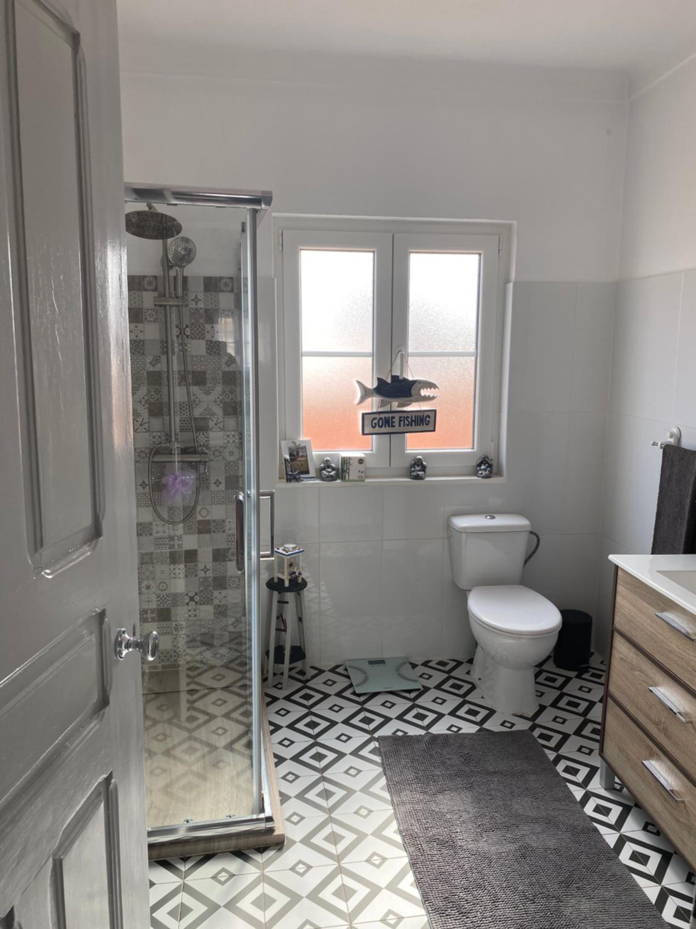 Three-Bedroom Suite - Photo 6