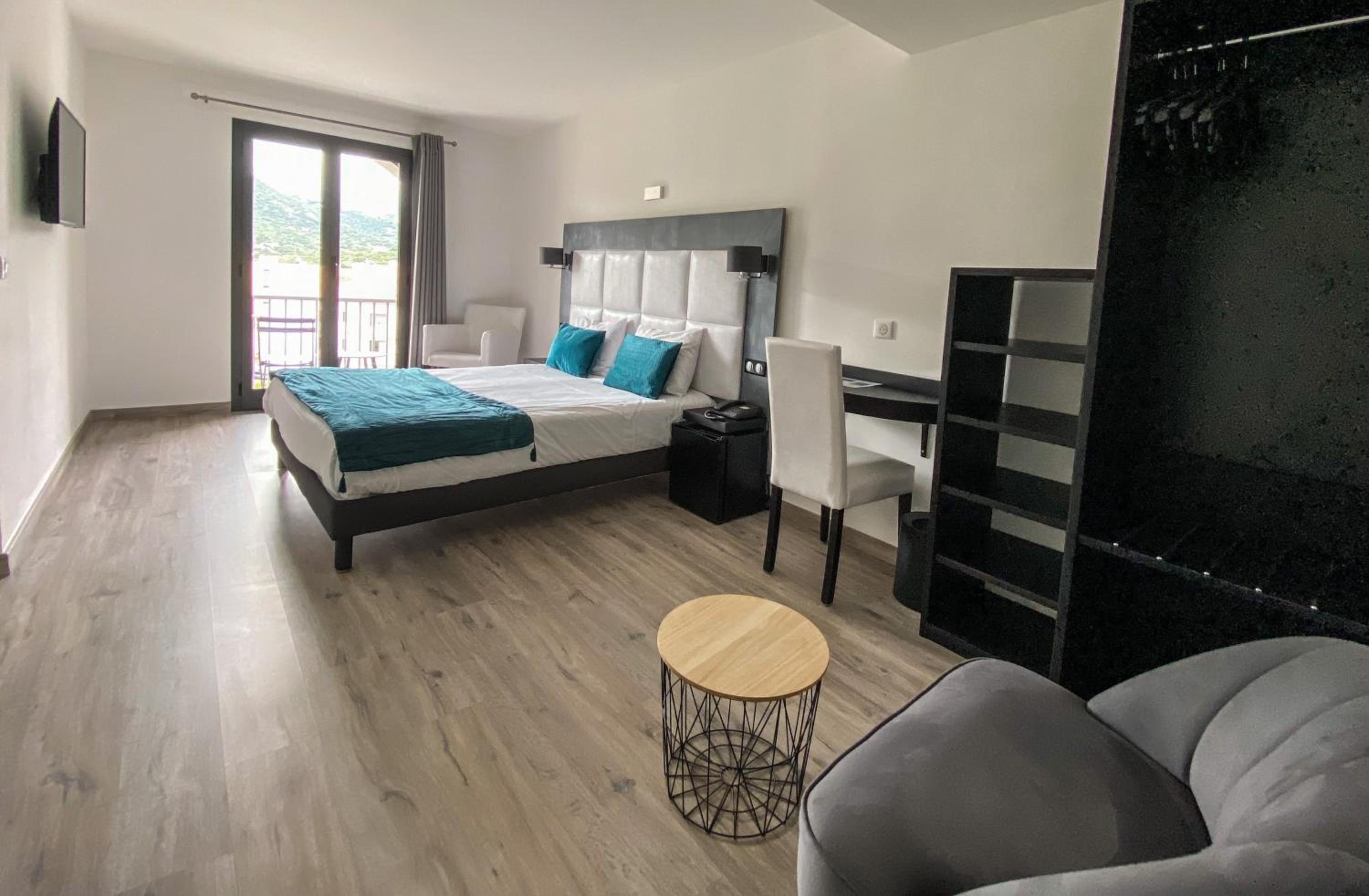 Junior Suite - Photo 2
