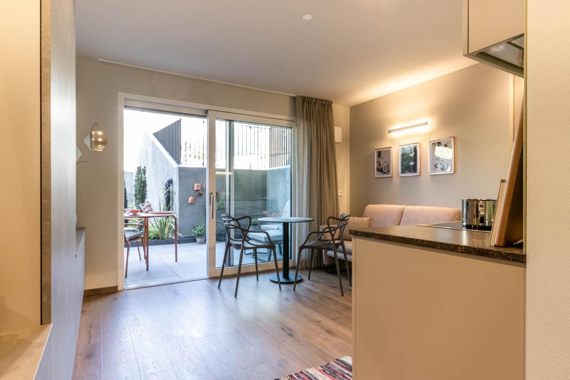 Apartment with Terrace