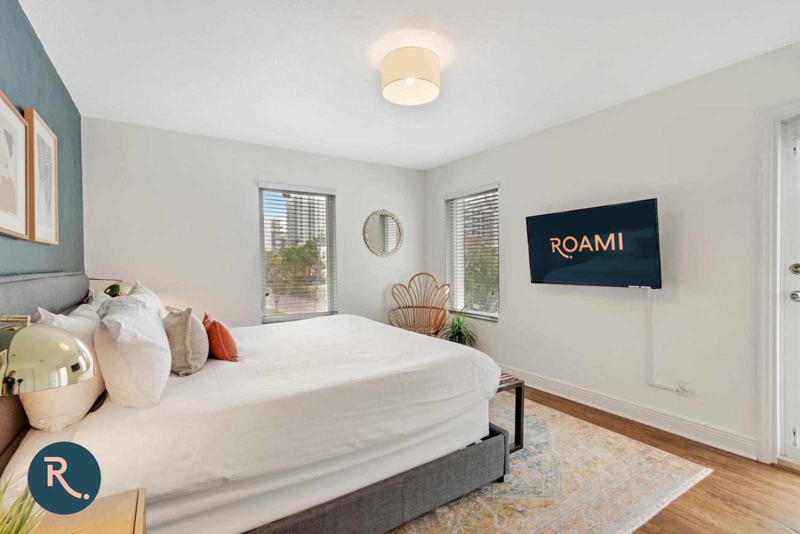 Apartment photo 2